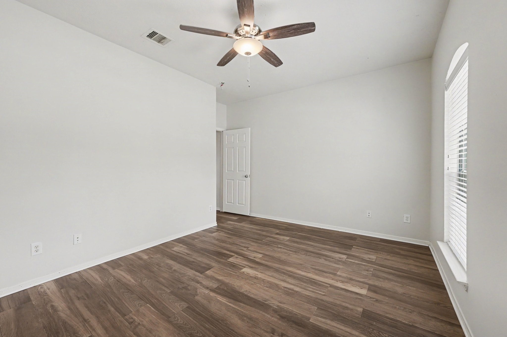21106 Granite Trail Lane Property Photo 24