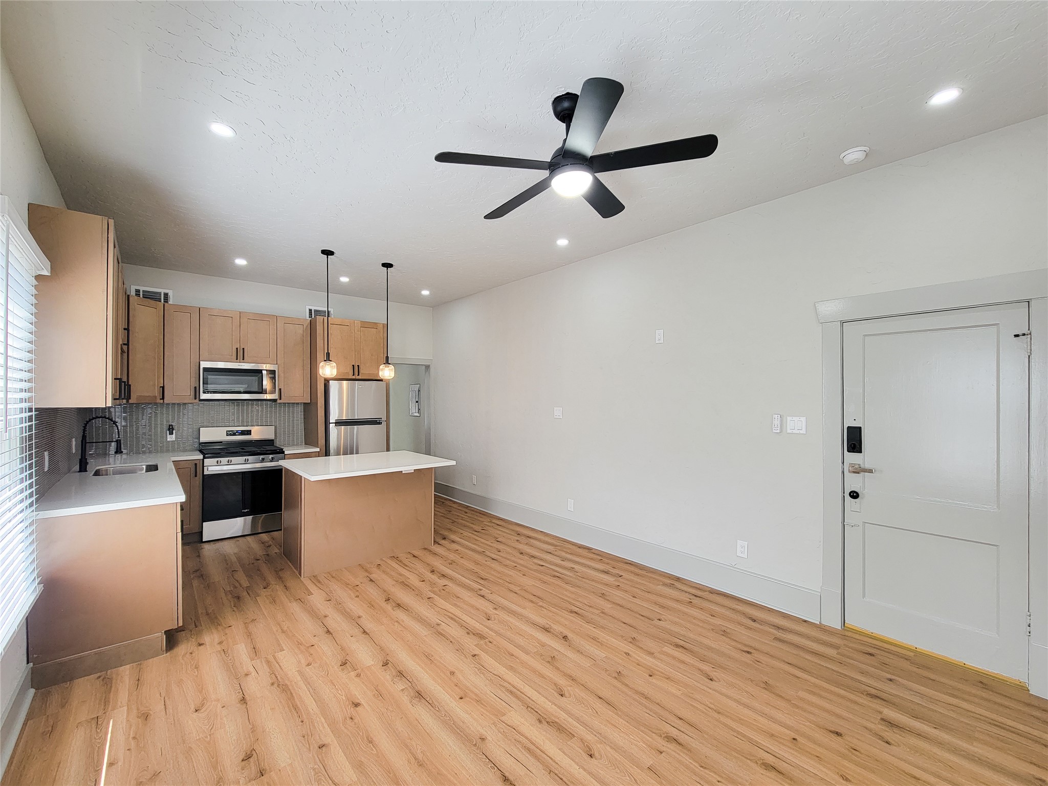1847 Harvard 4 Property Photo 13