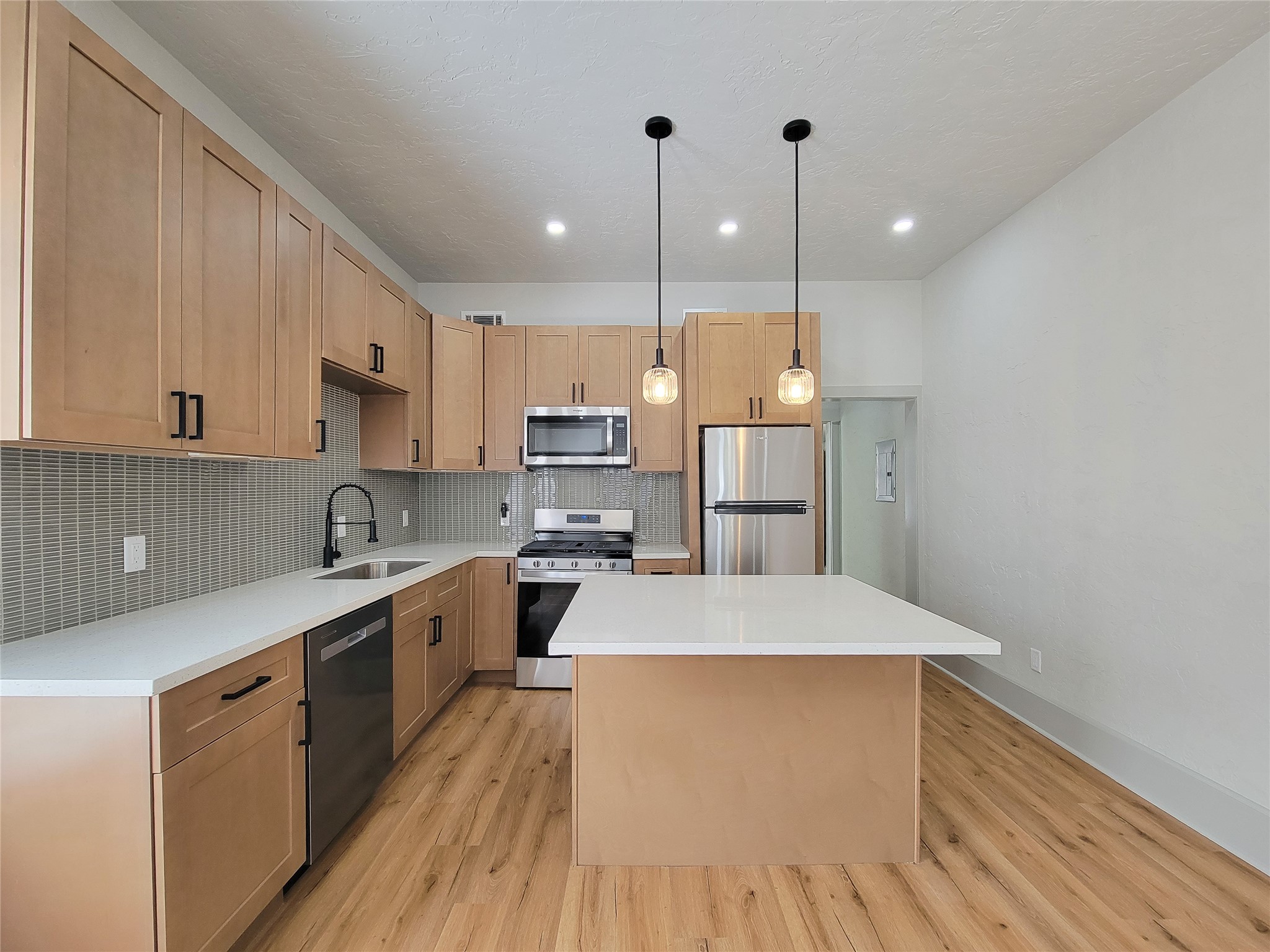 1847 Harvard 4 Property Photo 14