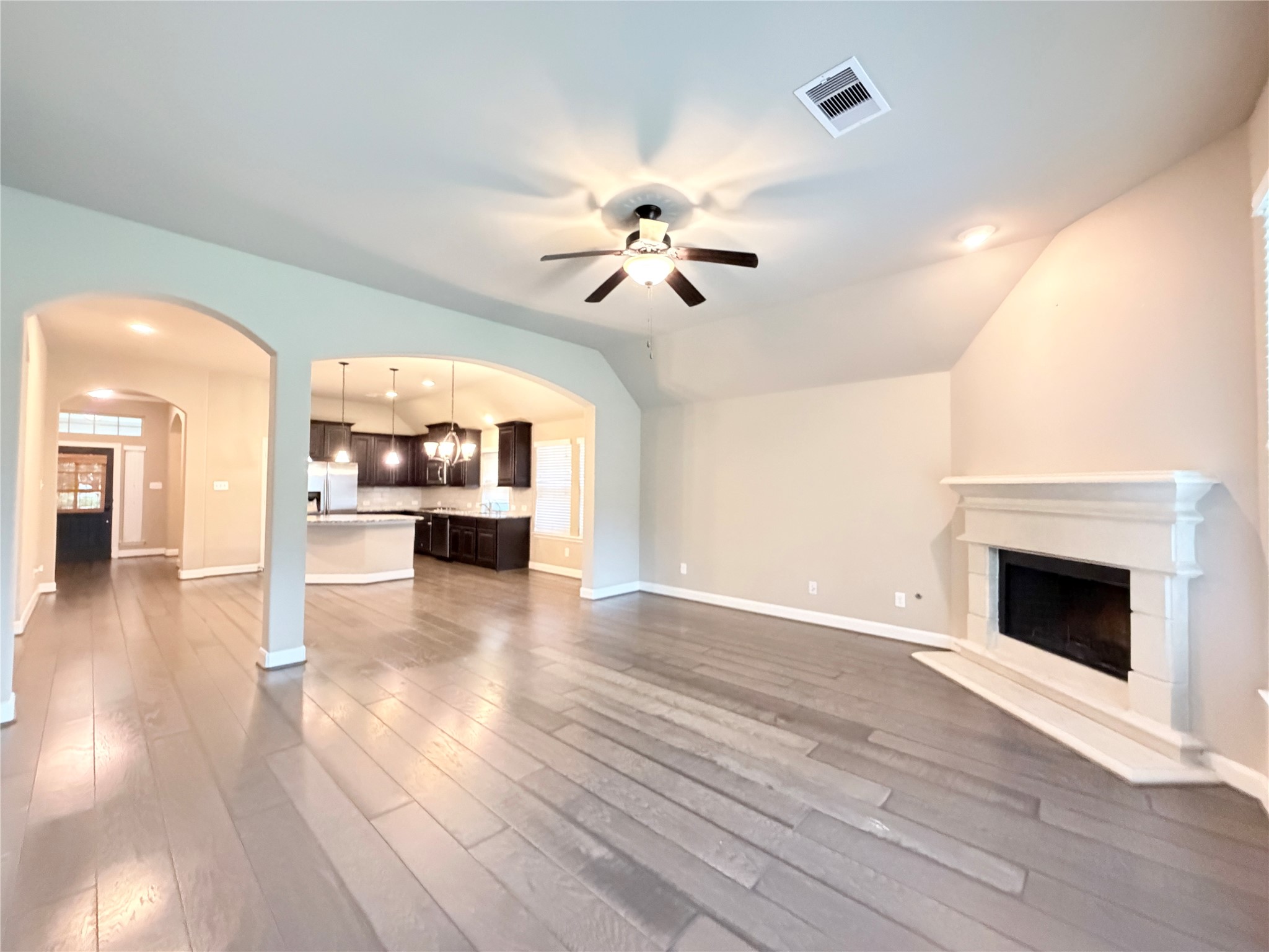 29322 Wood Lily Drive Property Photo 3