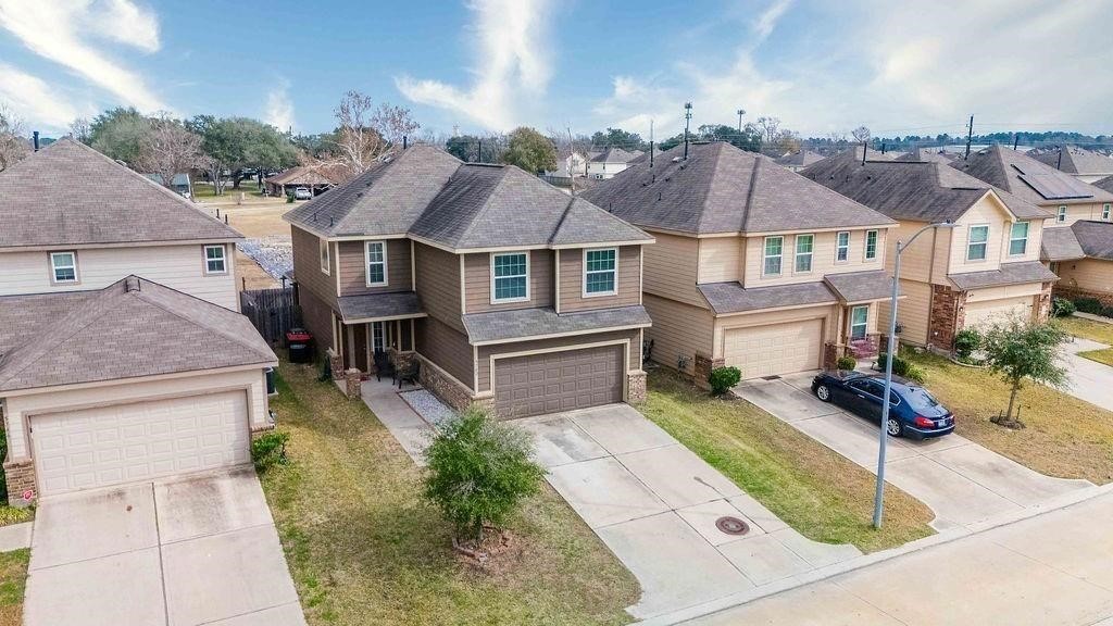 5742 Adelaide River Drive Property Photo 2