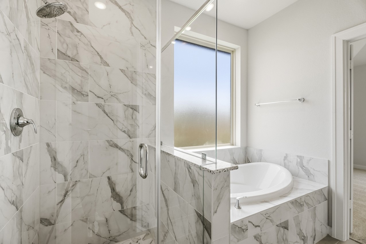 18130 Sunlit Oasis Drive Property Photo 8