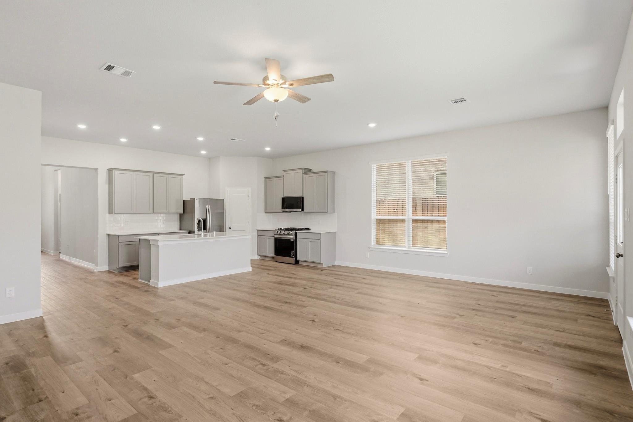15126 Bank Swallow Place, Magnolia Tx 77354 Property Photo 15