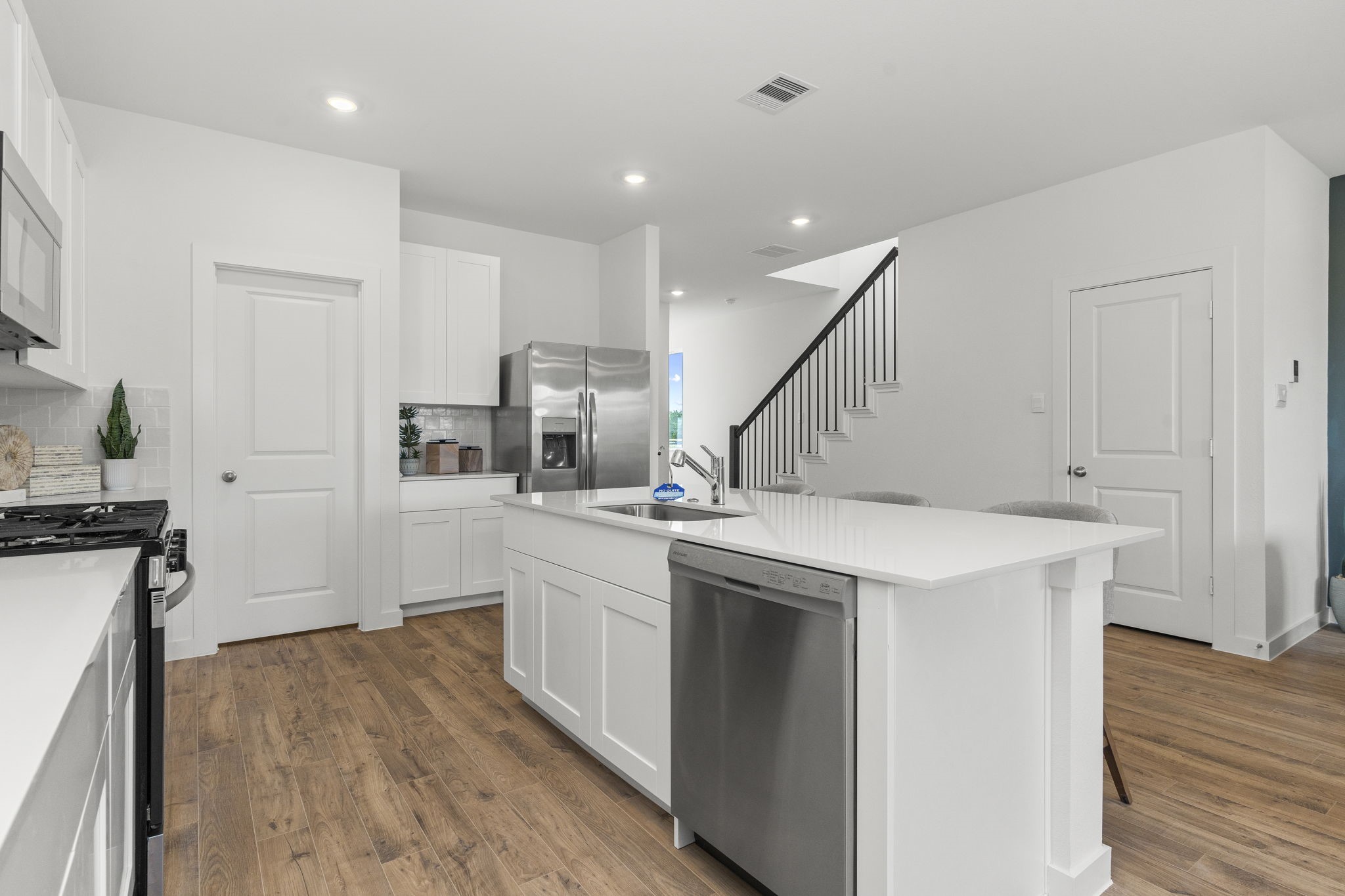 3518 Catbird Lane Property Photo 10