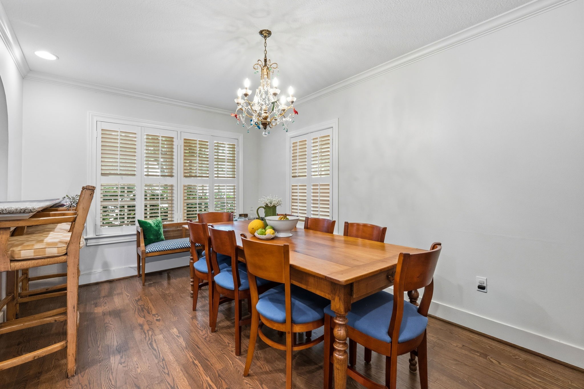 6111 Wakeforest Avenue Property Photo 10