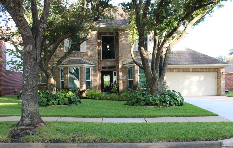 2377 Seahurst Court Property Photo 1