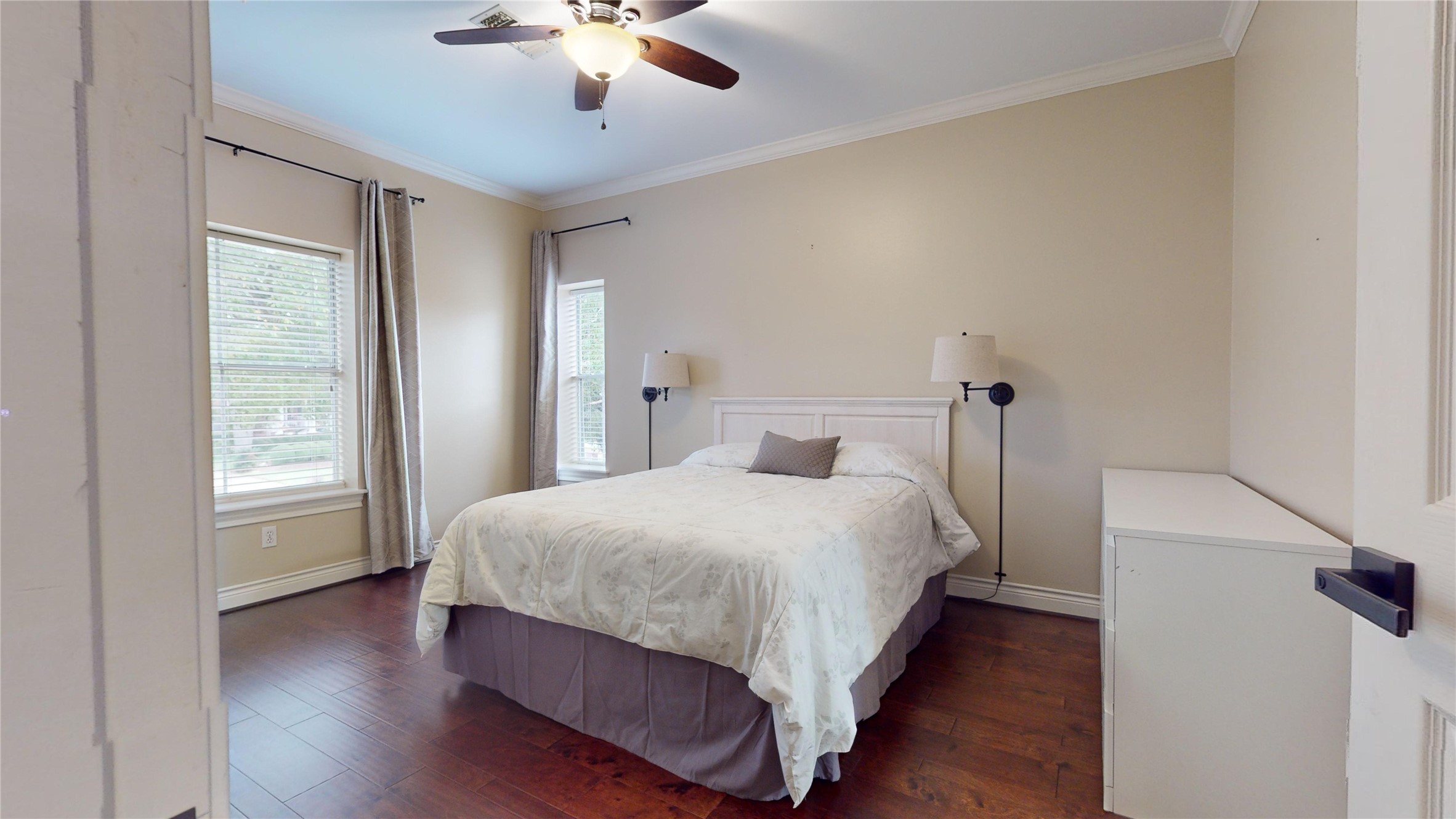5002 Waterbeck Street Property Photo 39