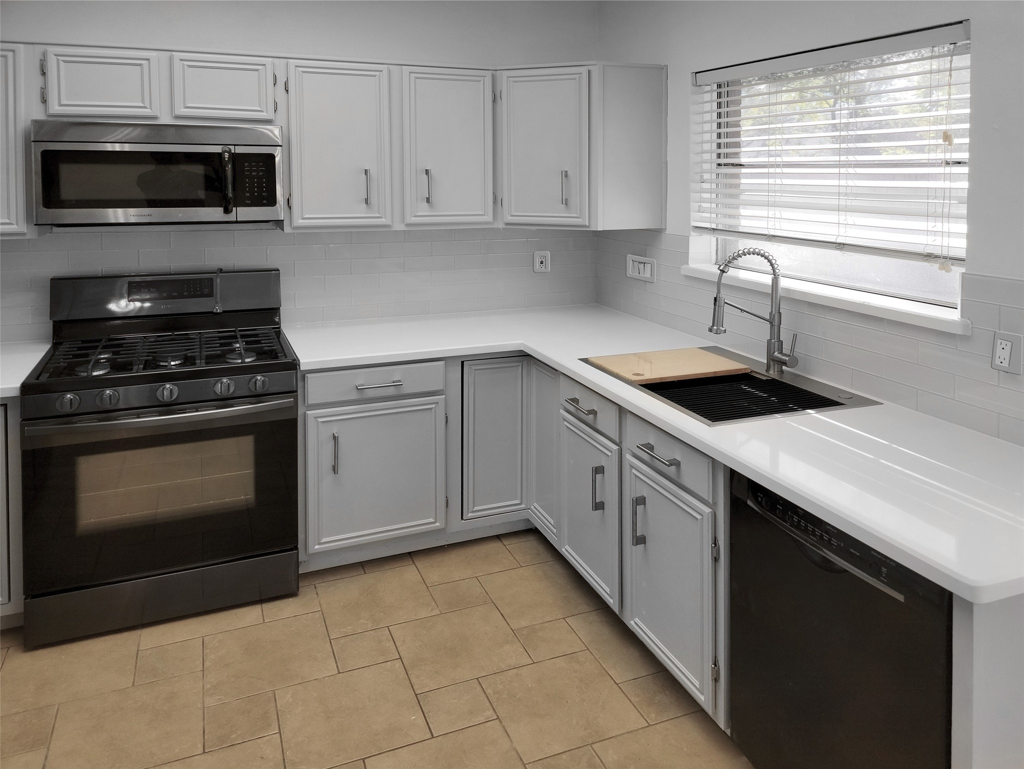 17807 Telegraph Creek Drive Property Photo 15