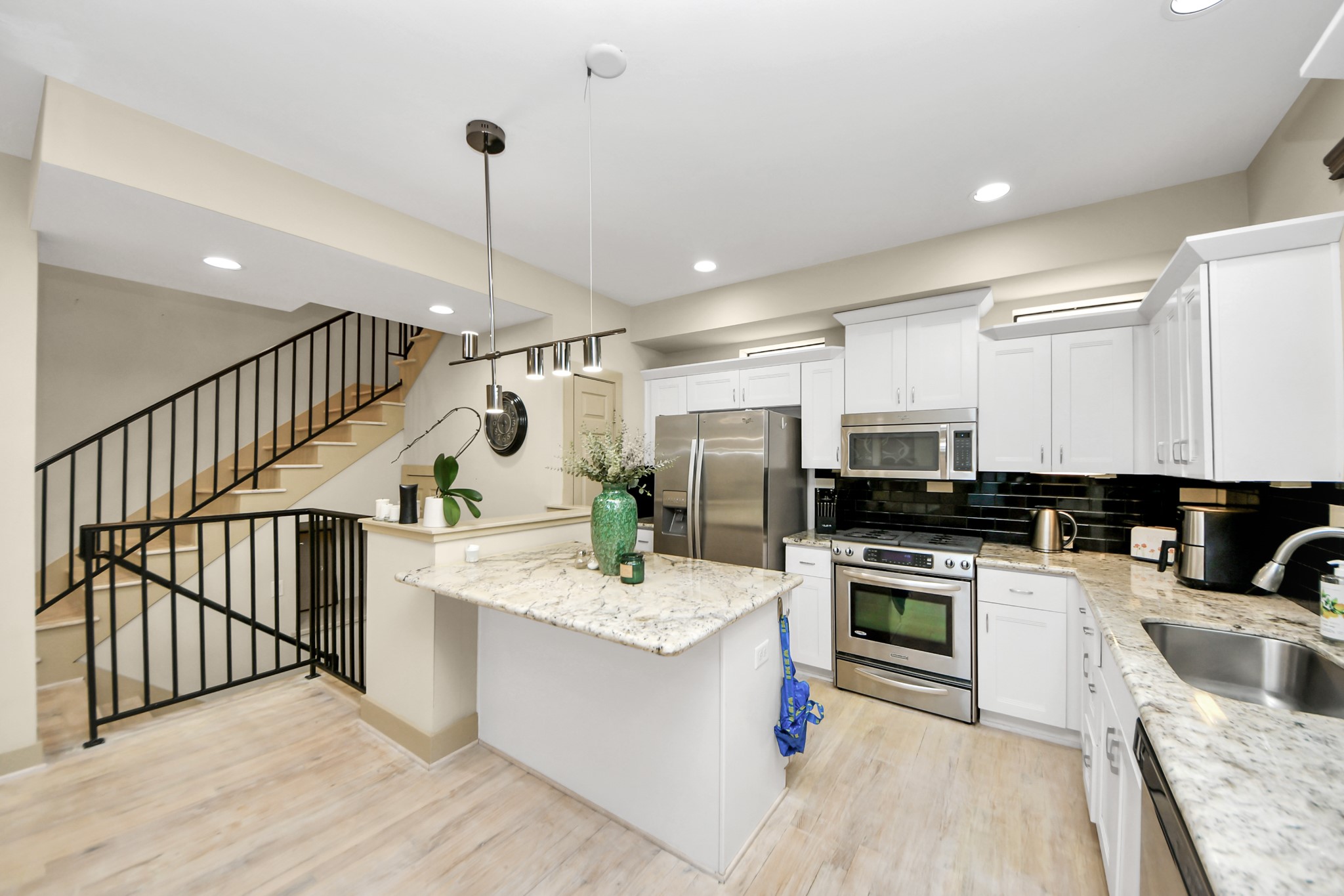 4510 Inker Street B Property Photo 11