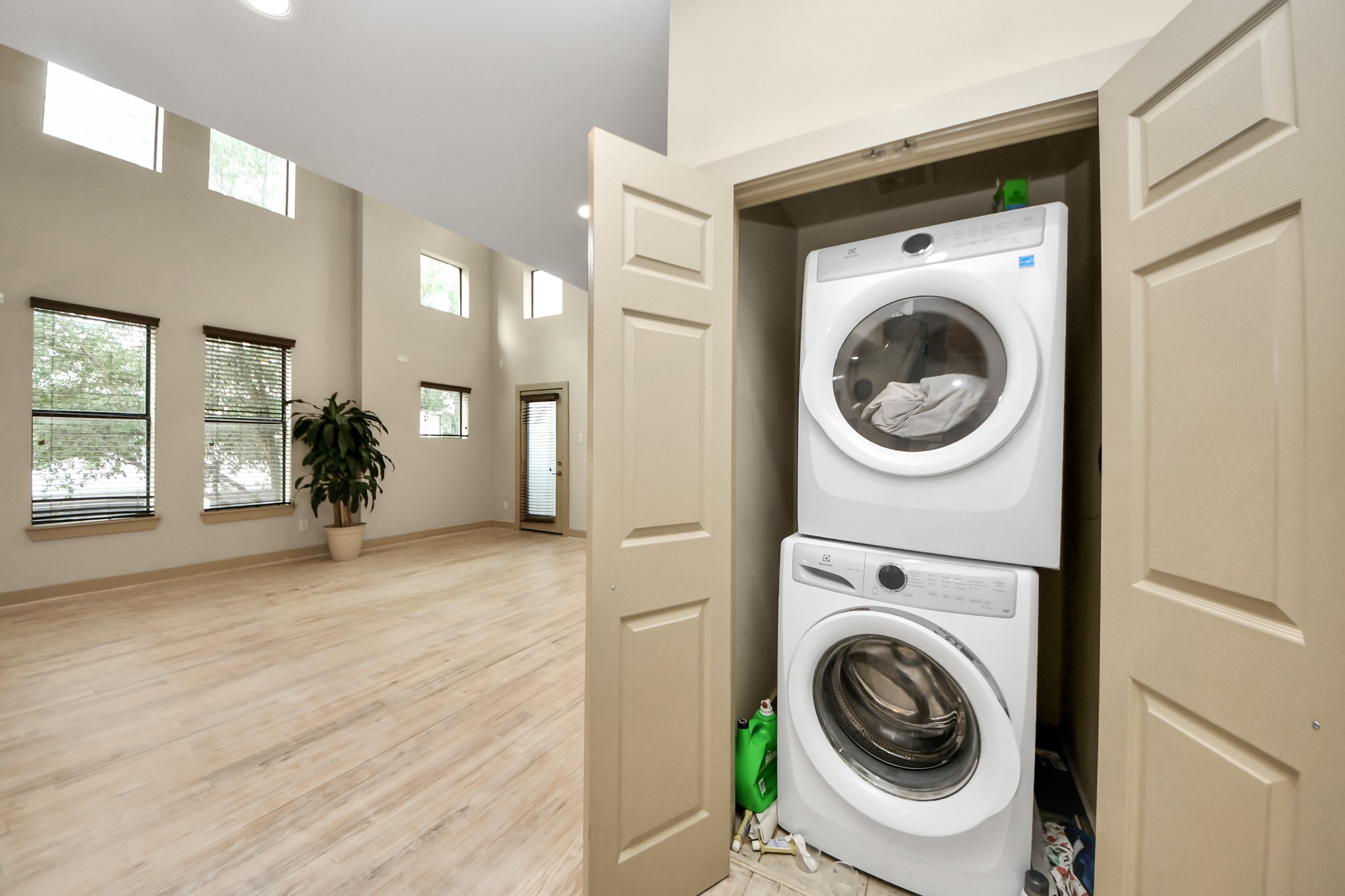 4510 Inker Street B Property Photo 15