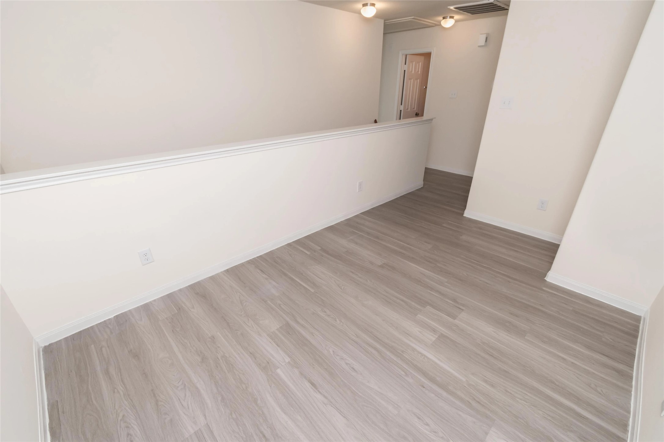 14710 Jennys Park Place Property Photo 7