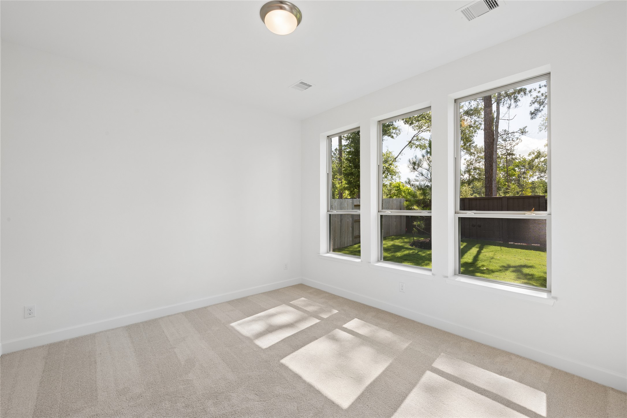 29934 Stony Forest Drive Property Photo 12
