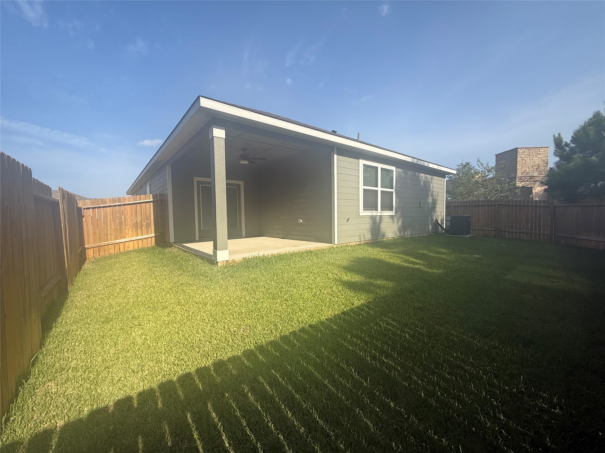15403 Maple Terrace Drive Property Photo 2