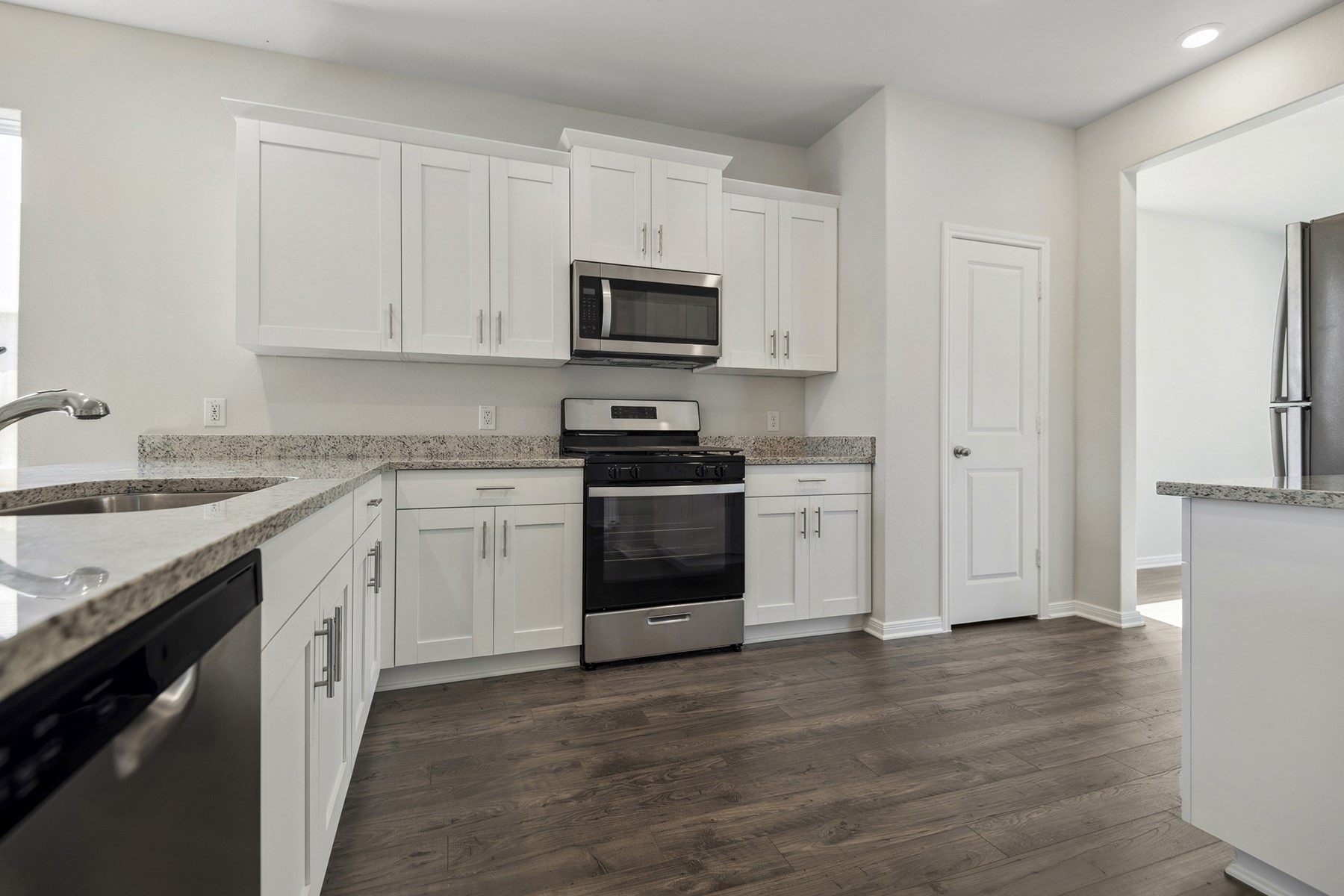 15403 Maple Terrace Drive Property Photo 7