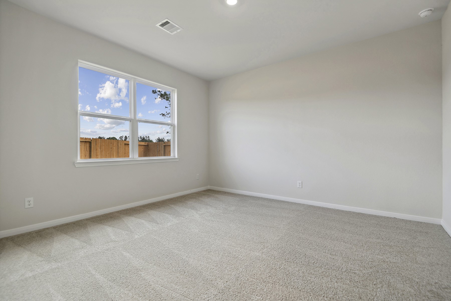 15403 Maple Terrace Drive Property Photo 11