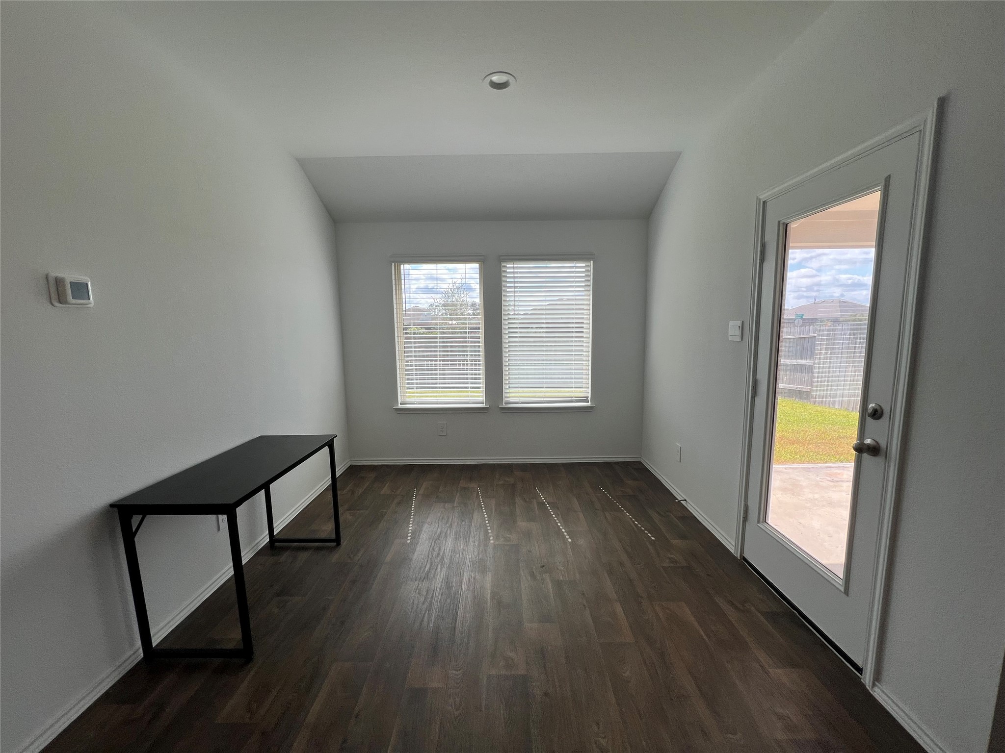 21354 Owl Road Property Photo 5