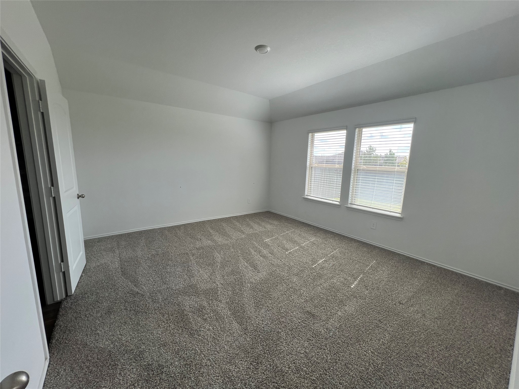 21354 Owl Road Property Photo 10