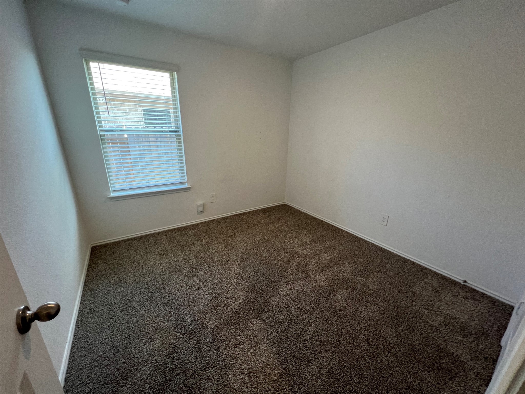 21354 Owl Road Property Photo 12