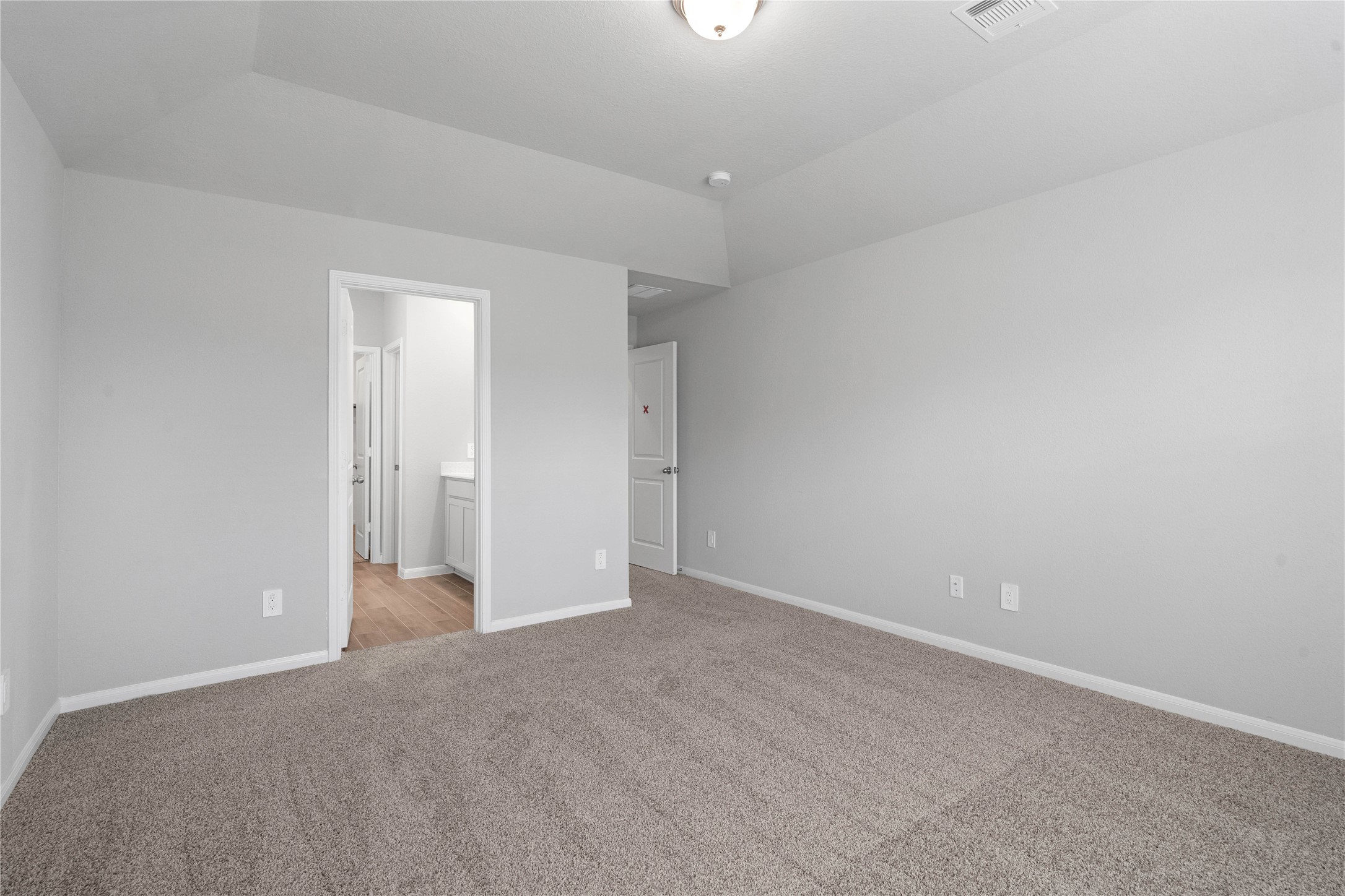 19645 Montgomery Ridge Way Property Photo 28