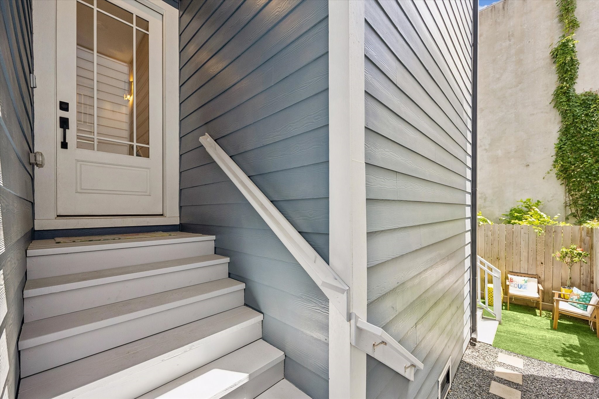 1226 W 21st Street Property Photo 4