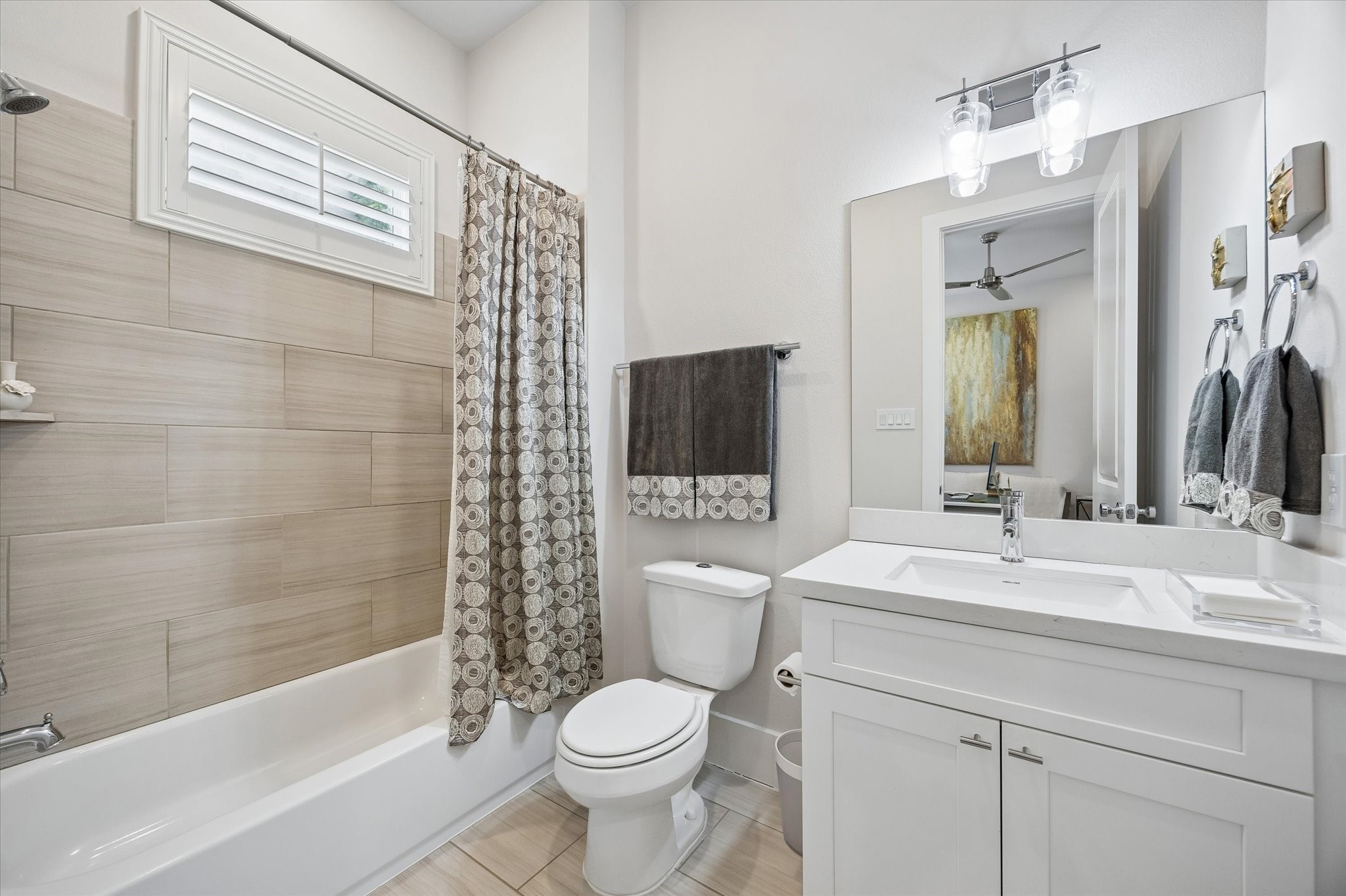 1226 W 21st Street Property Photo 8