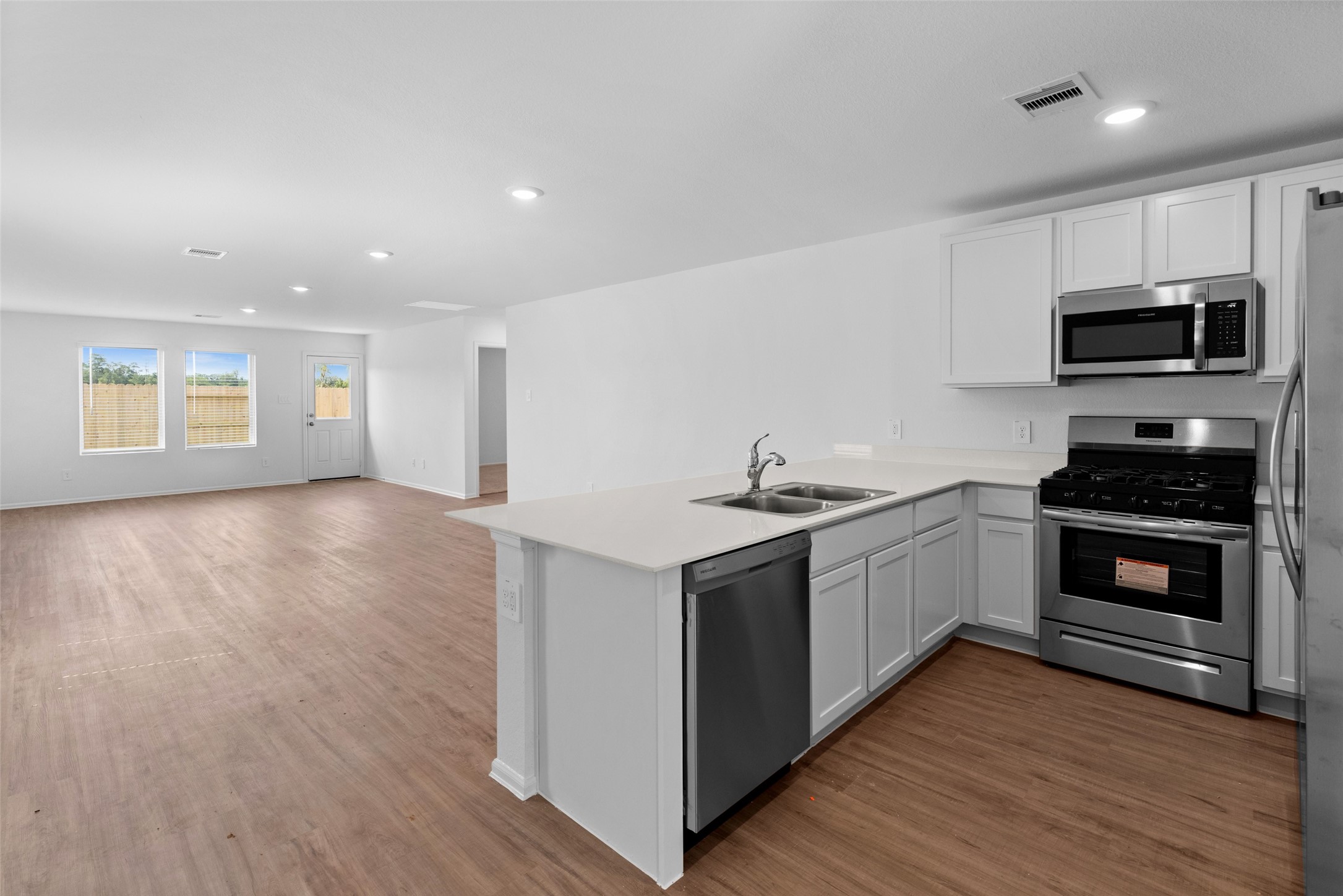 3110 Stotesbery Drive Property Photo 4