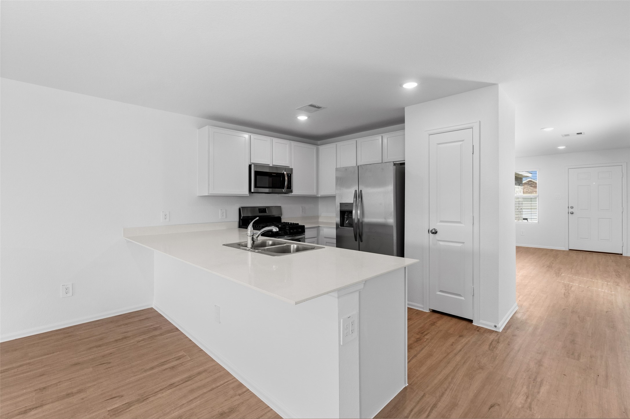 3110 Stotesbery Drive Property Photo 6