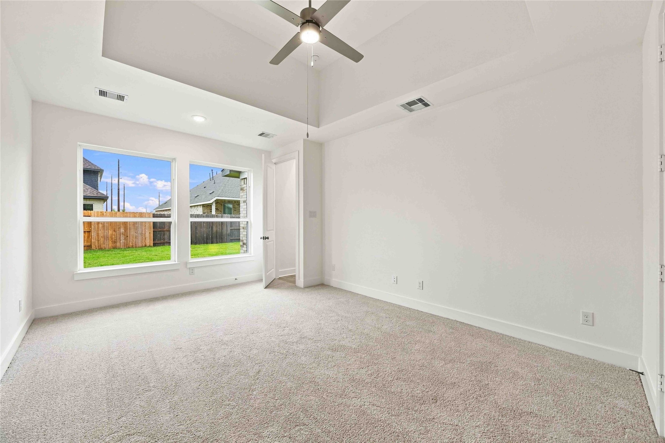 2727 Ametrine Drive Property Photo 21
