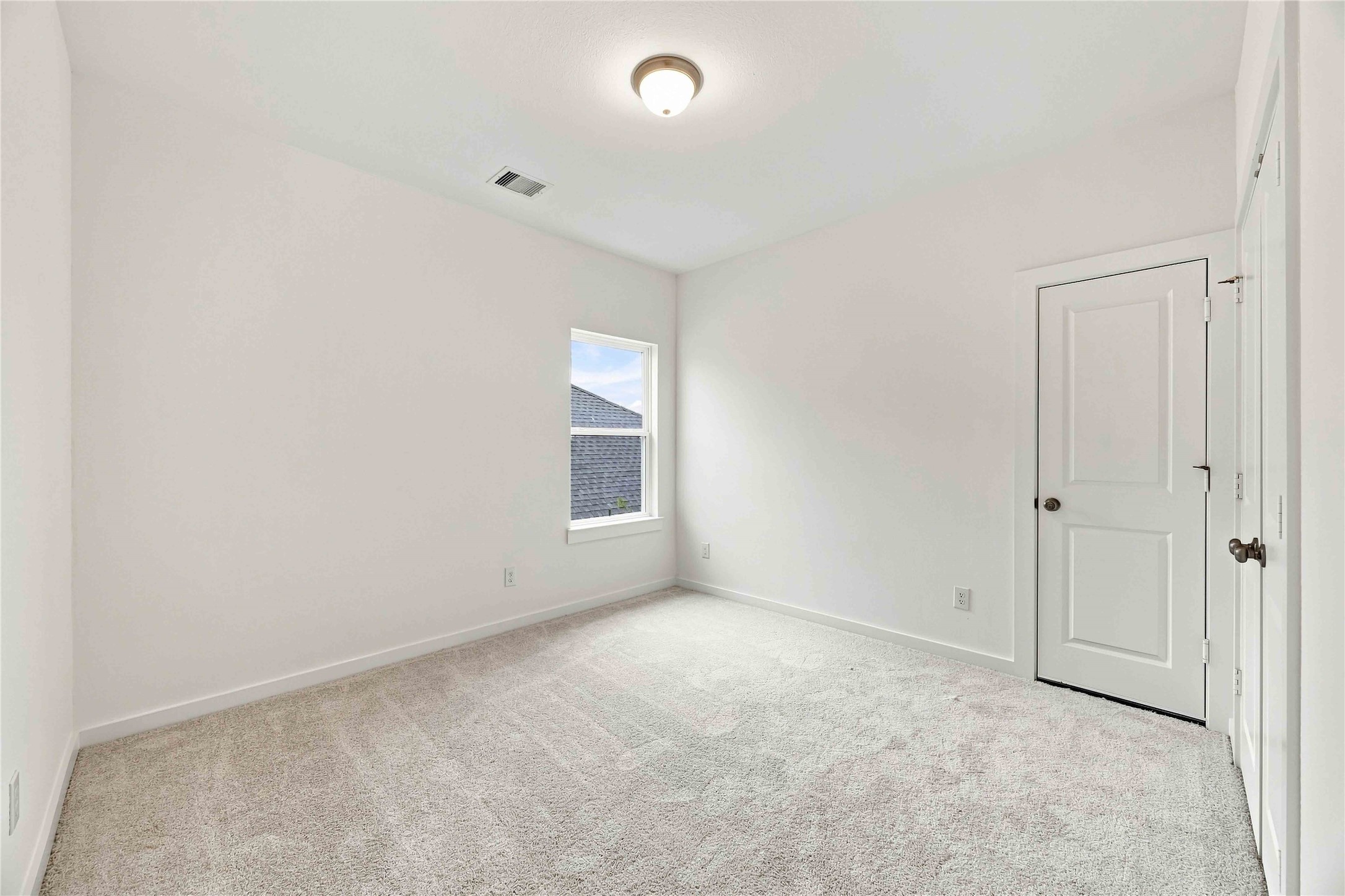2727 Ametrine Drive Property Photo 30
