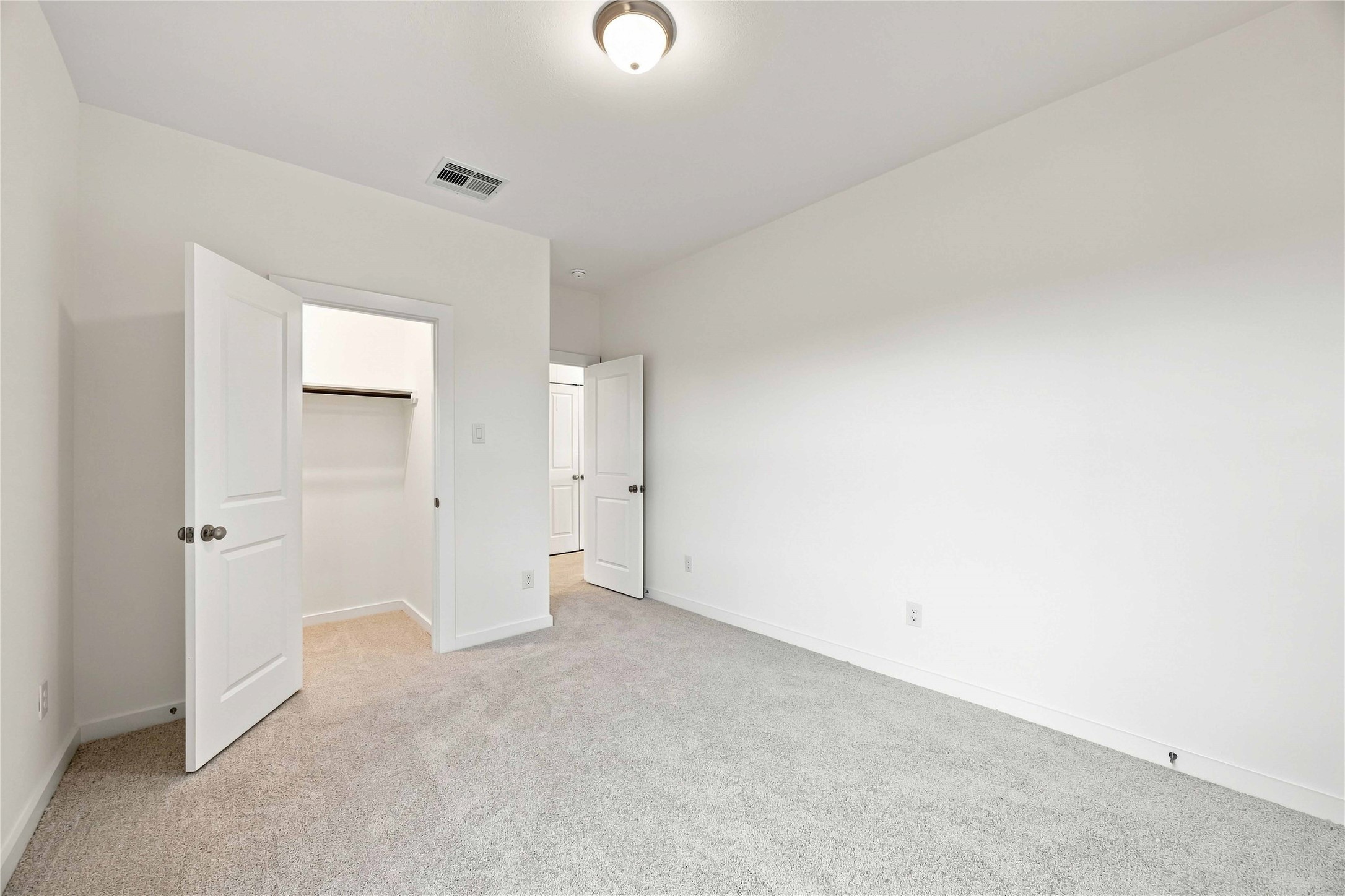 2727 Ametrine Drive Property Photo 33