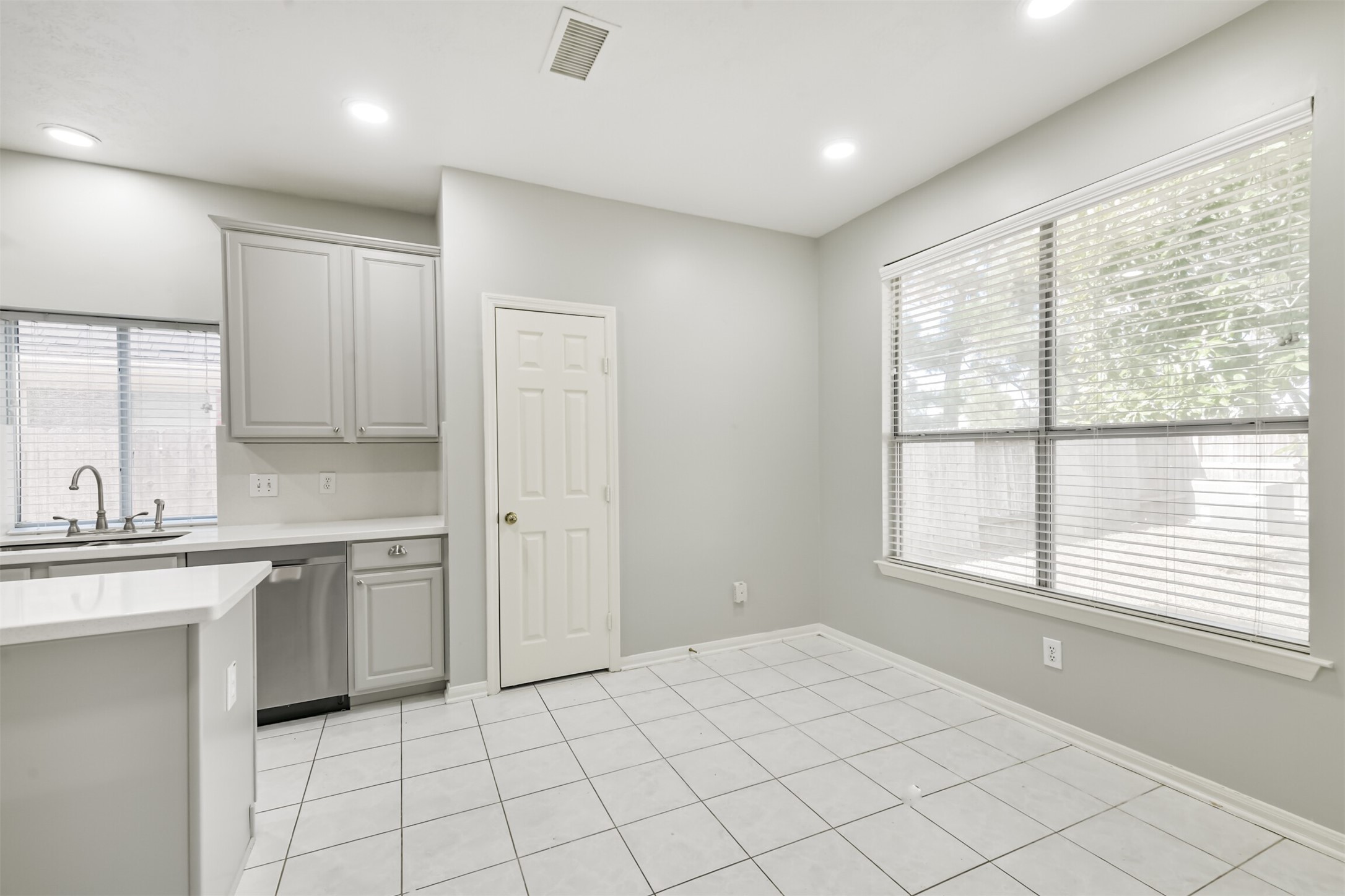 20439 Concord Hill Drive Property Photo 12