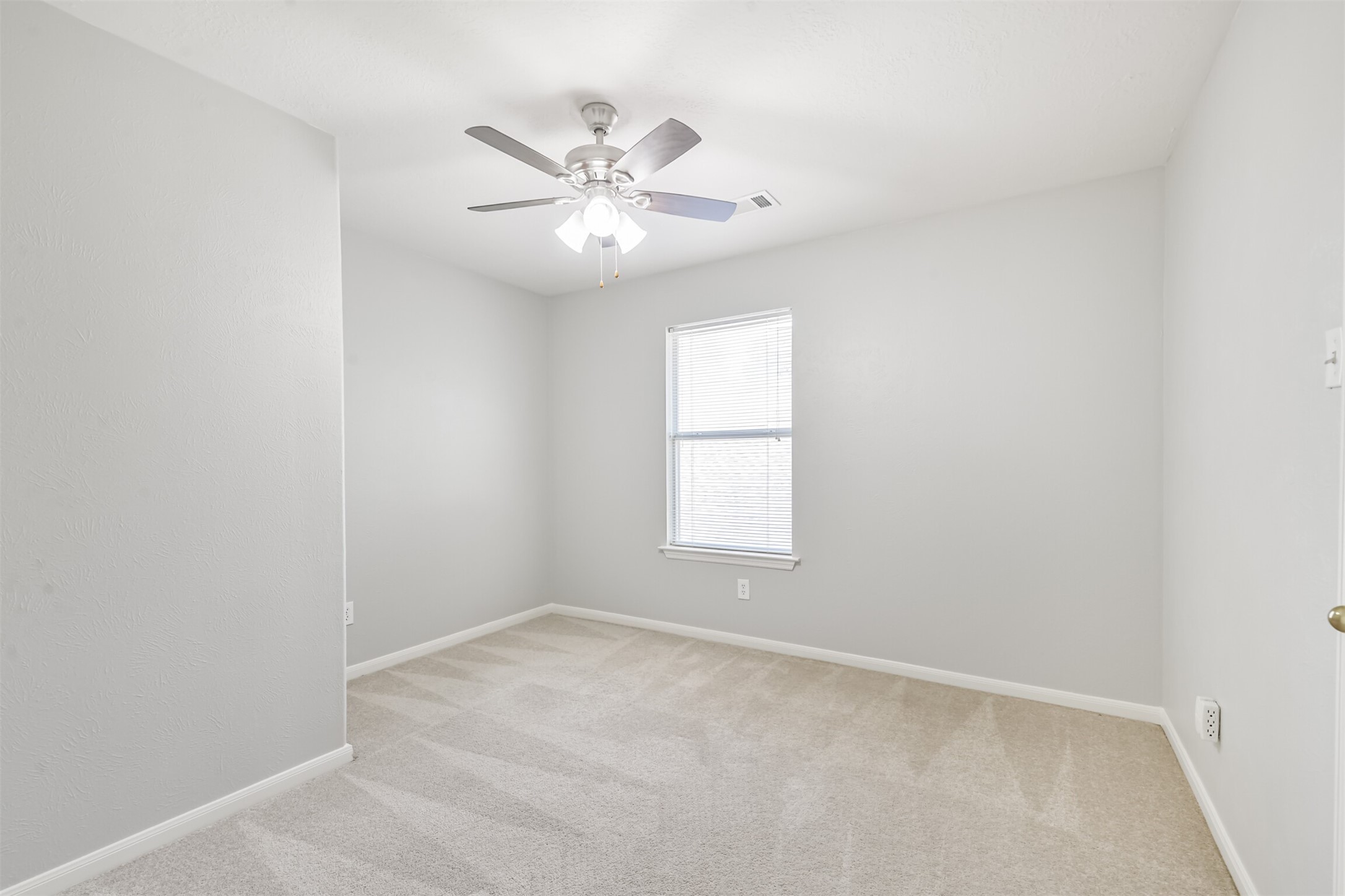 20439 Concord Hill Drive Property Photo 33