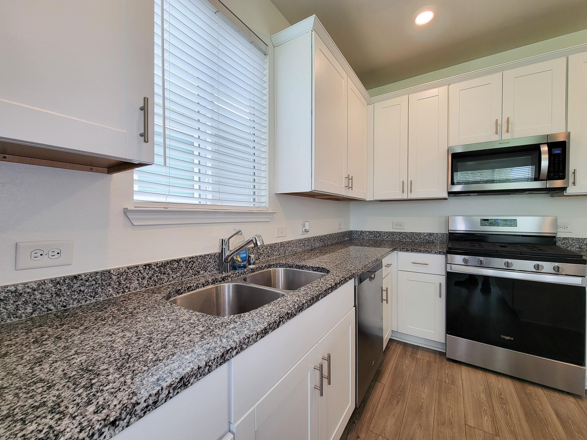 16230 Dutton Clover Drive Property Photo 20