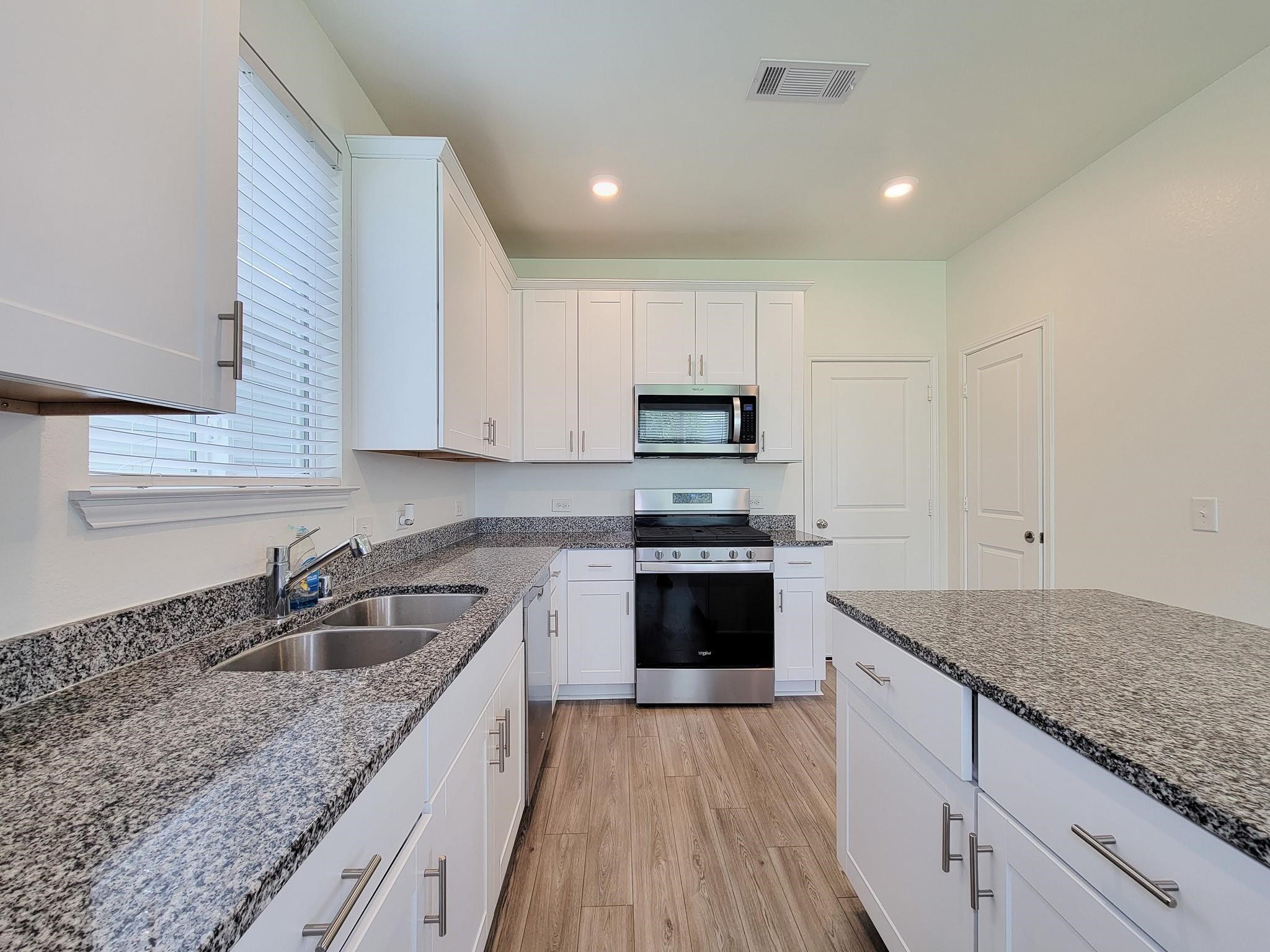 16230 Dutton Clover Drive Property Photo 21