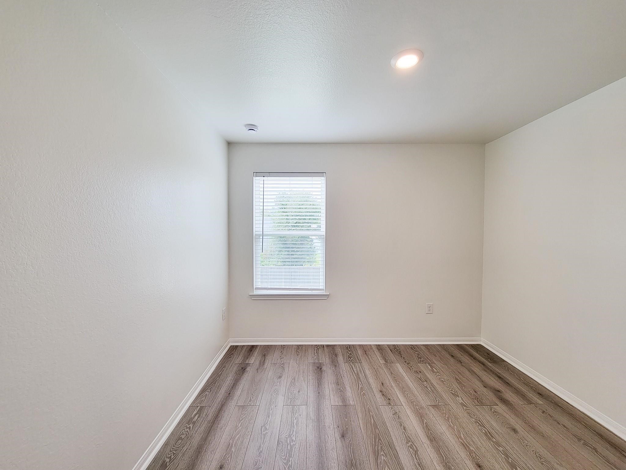 16230 Dutton Clover Drive Property Photo 26