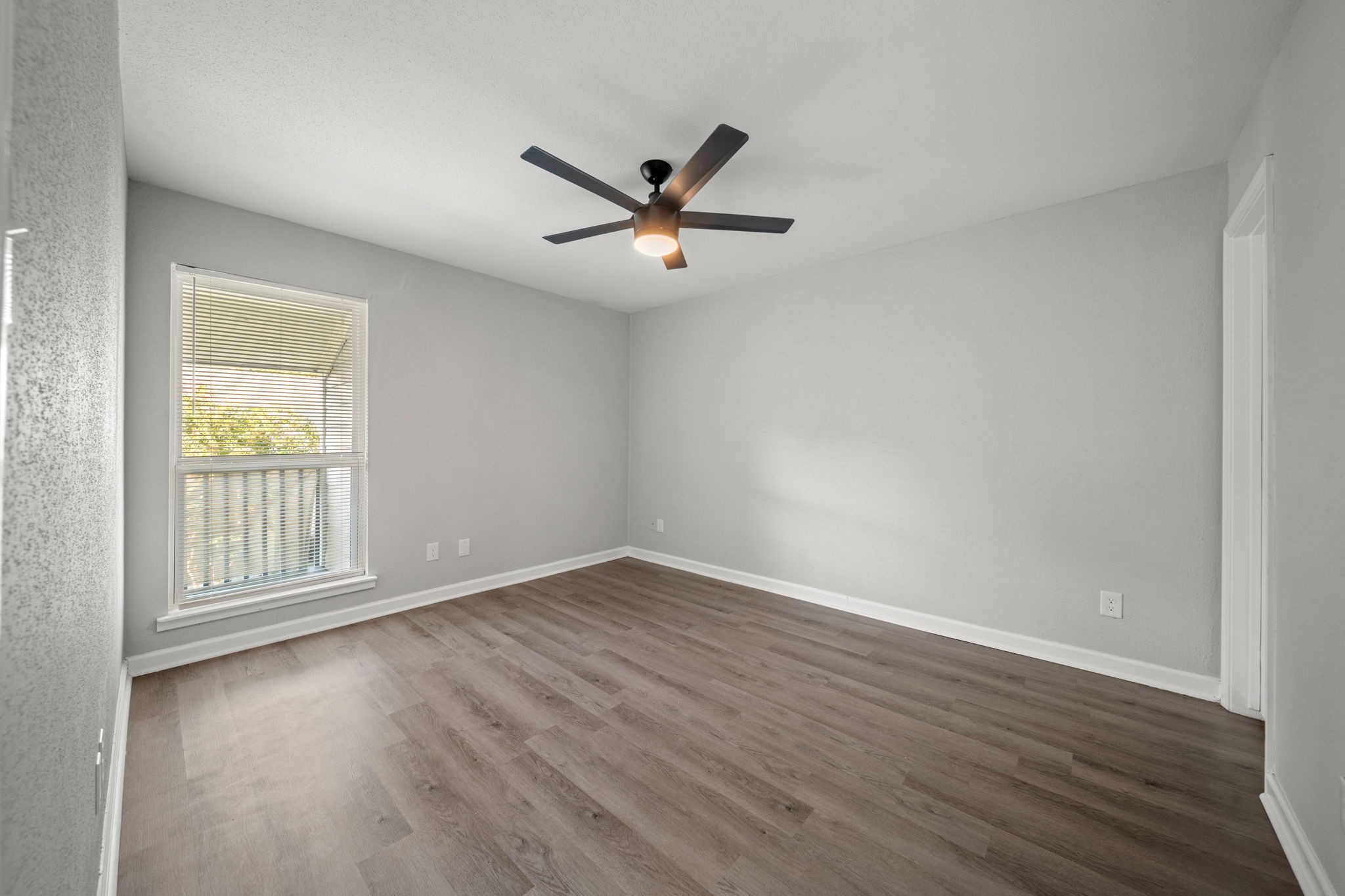 13151 Walden Road 188 Property Photo 11