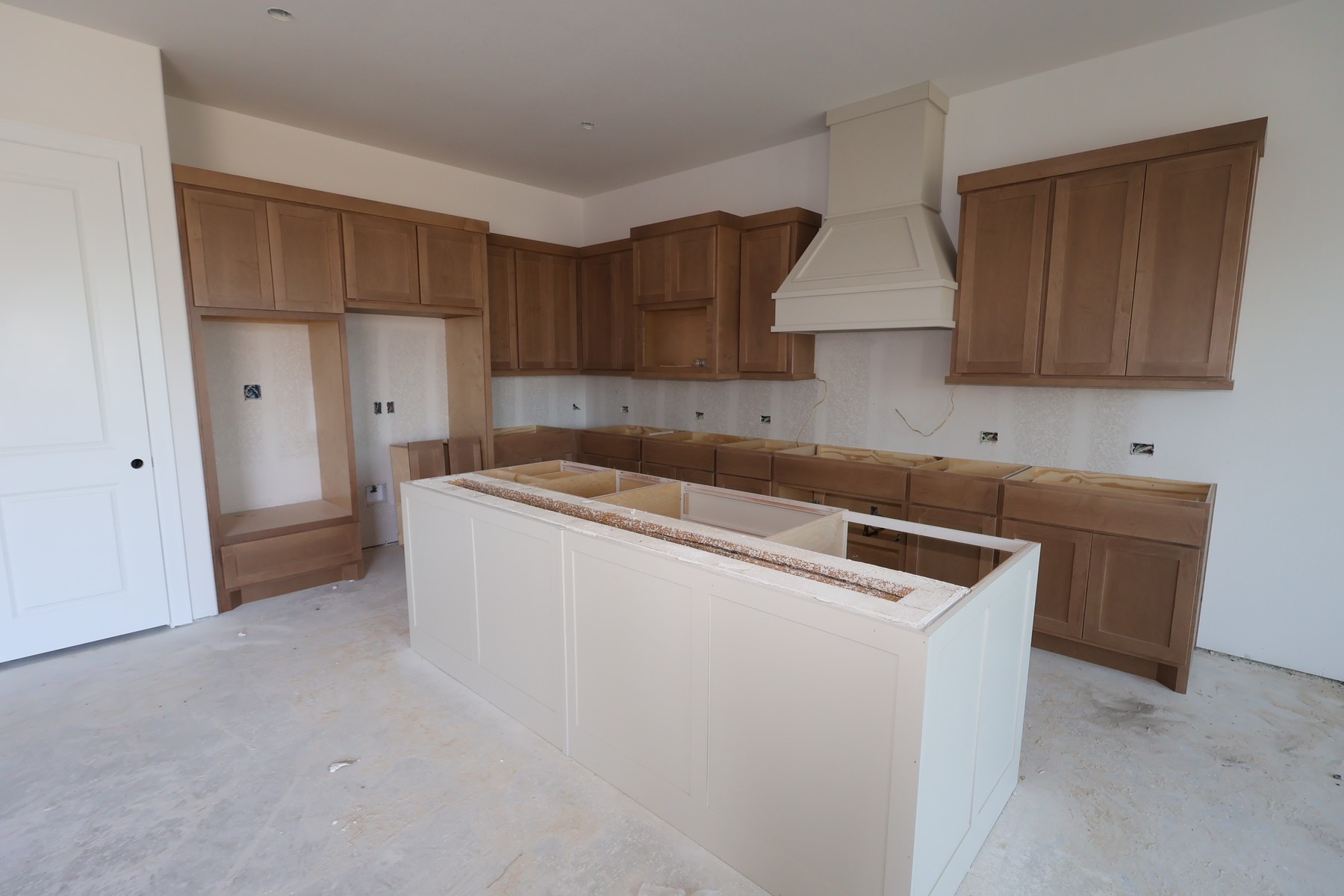 5222 Timpson Drive Property Photo 3