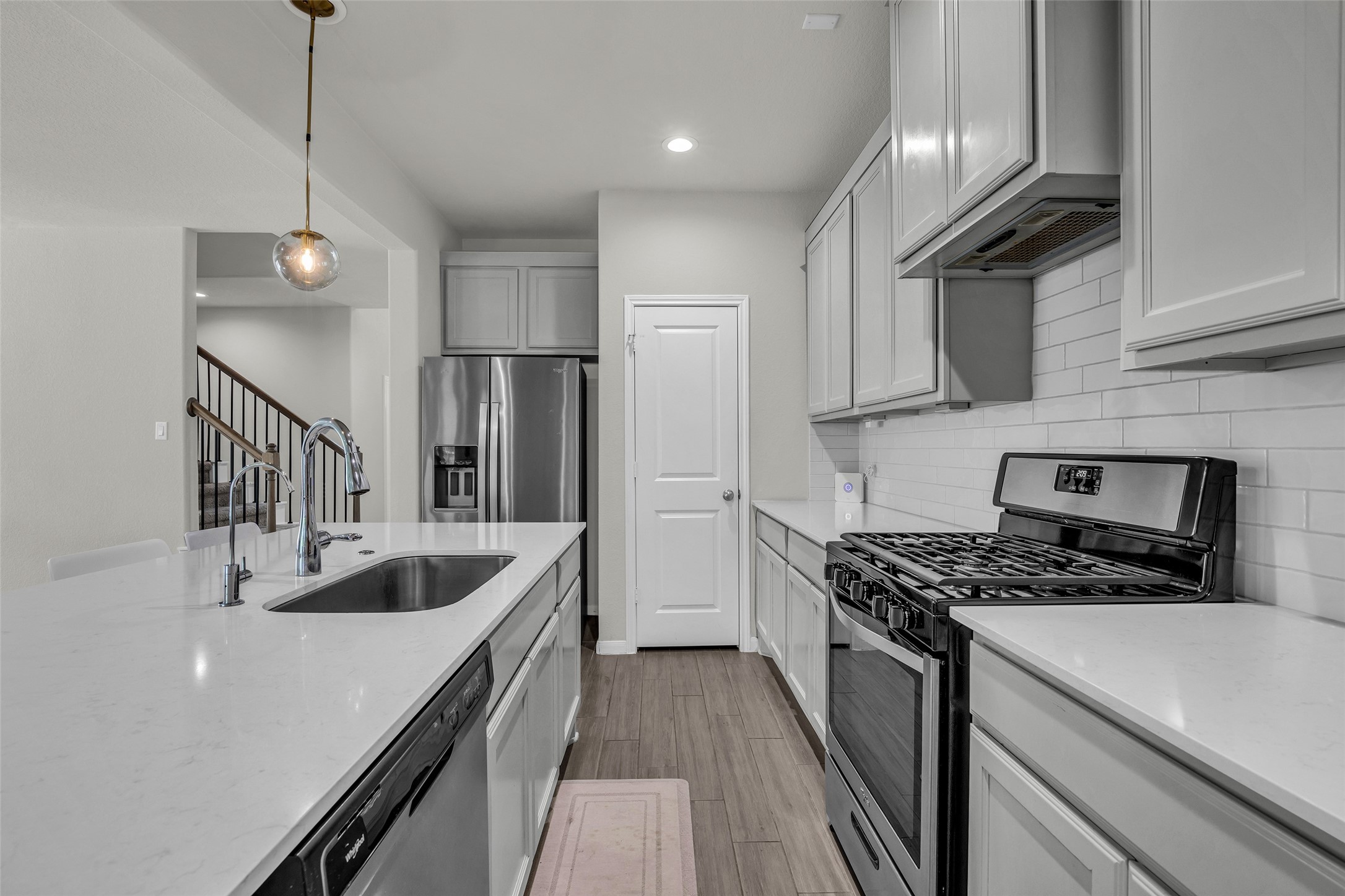 2344 Hagerman Road Property Photo 6