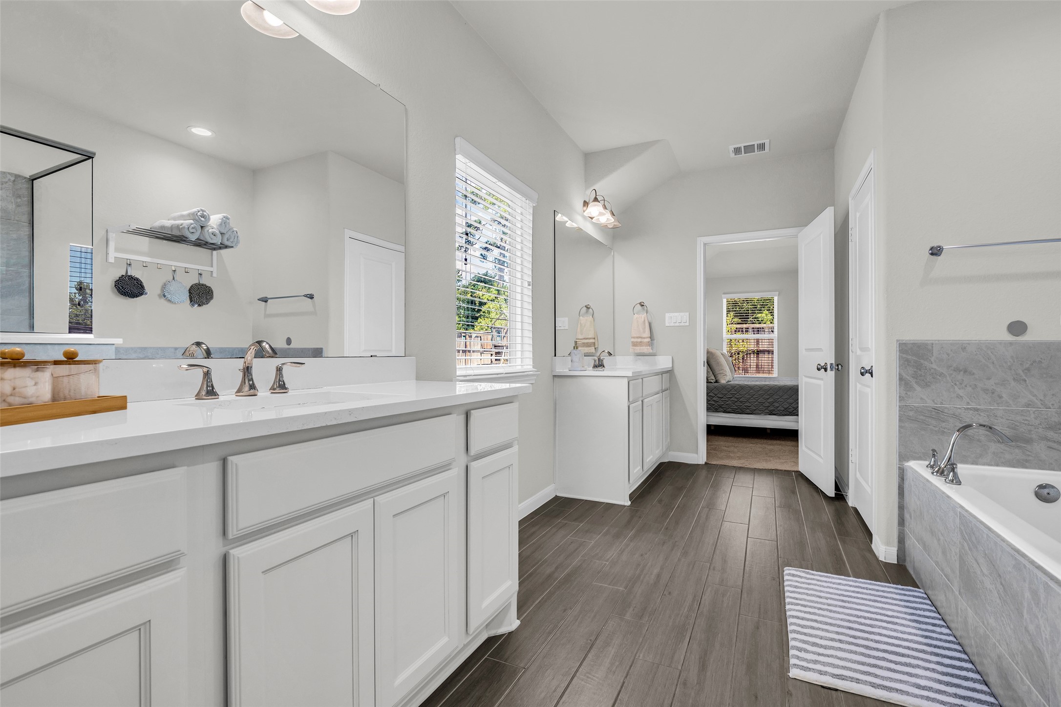 2344 Hagerman Road Property Photo 13