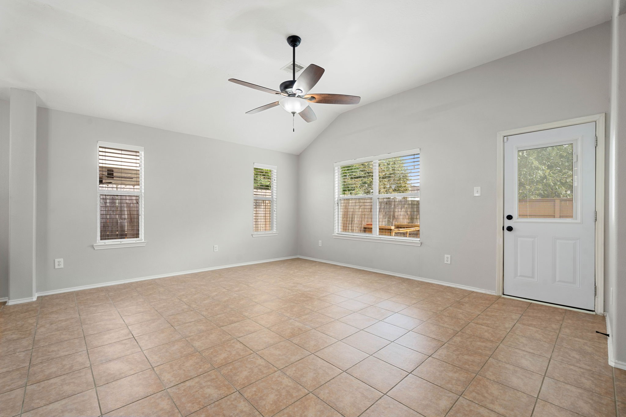 1803 Kessler Park Court Property Photo 8