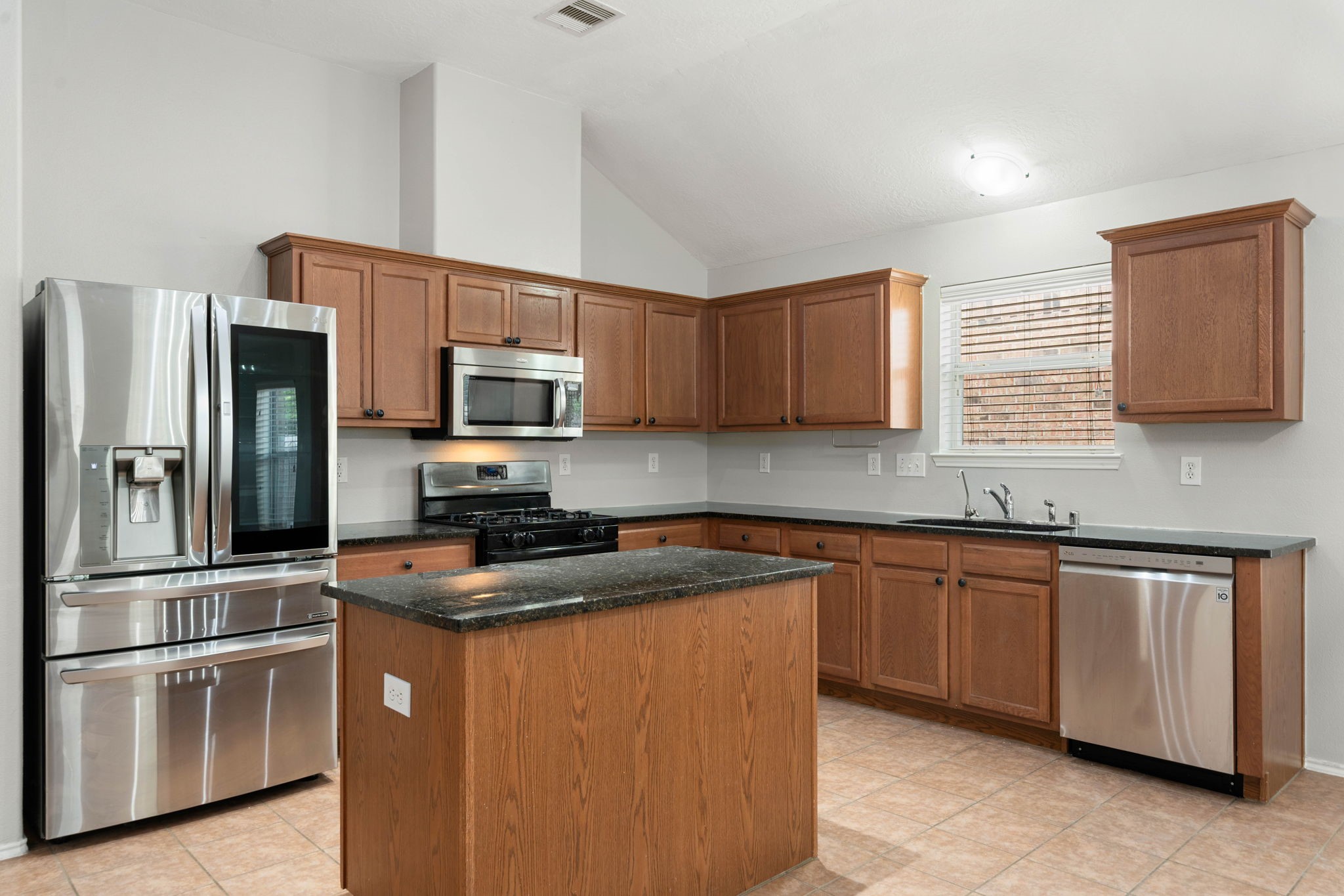 1803 Kessler Park Court Property Photo 18