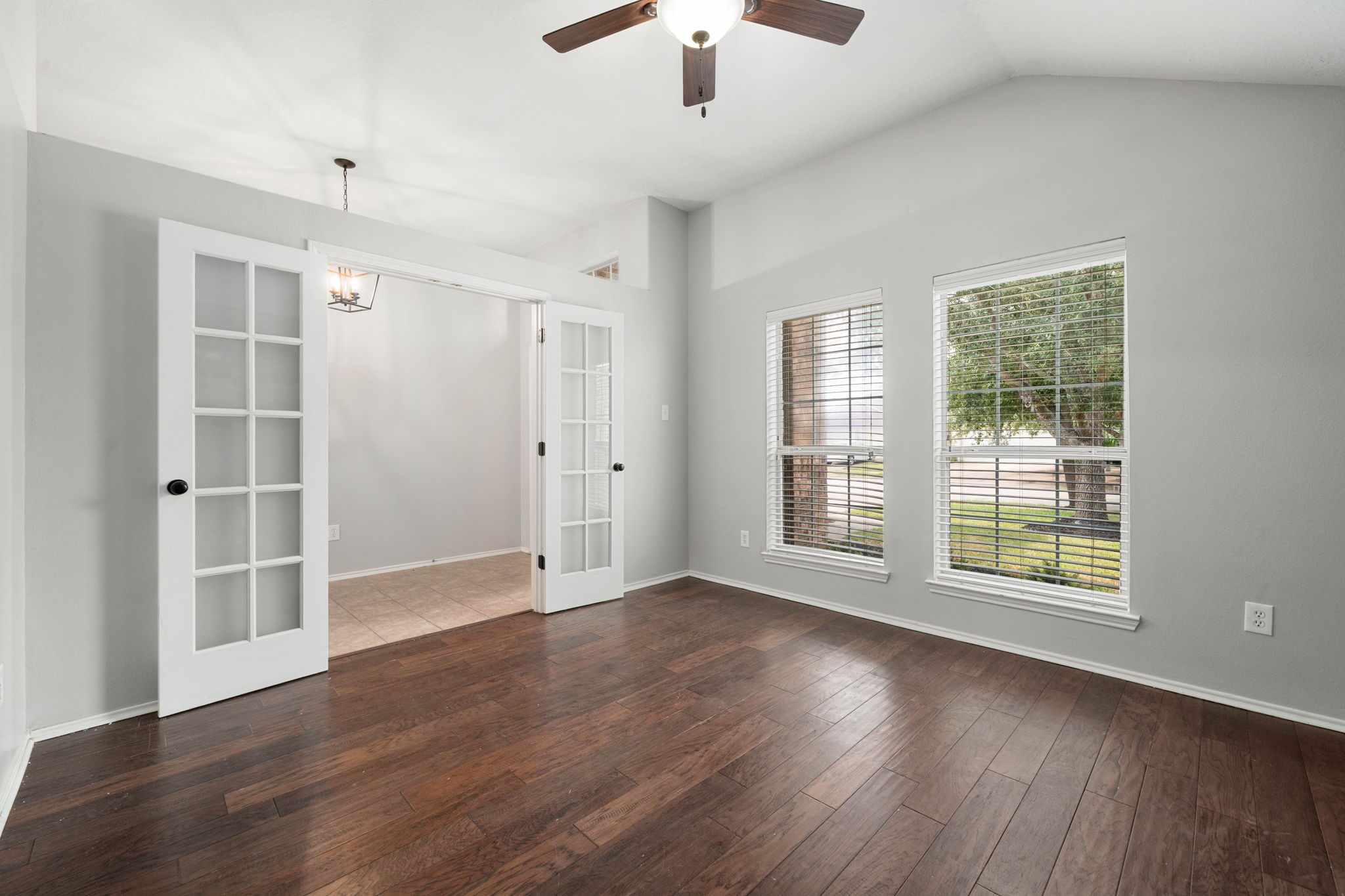 1803 Kessler Park Court Property Photo 28