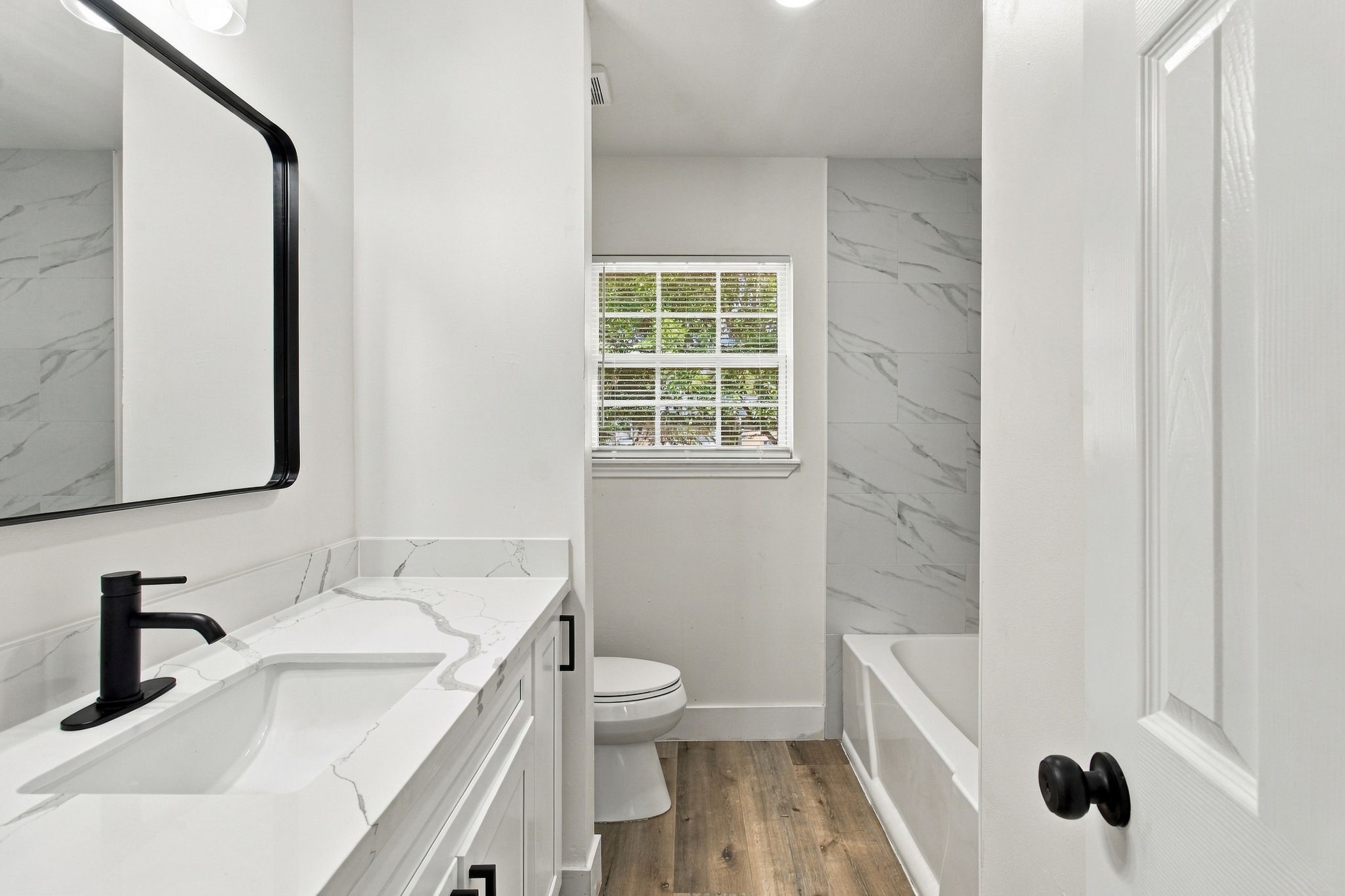6139 Westover Street Property Photo 17