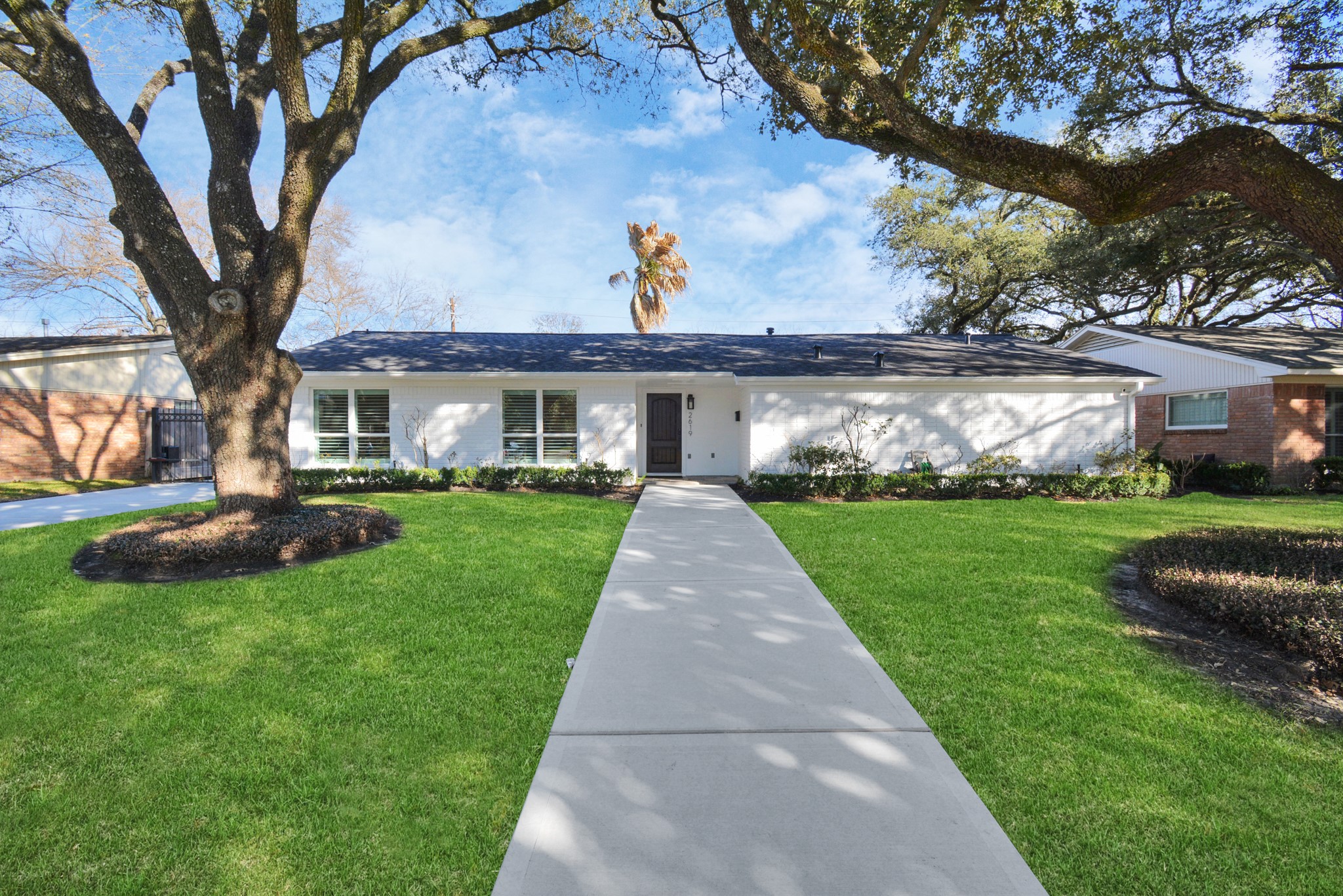 2619 Stoney Brook Drive Property Photo 1