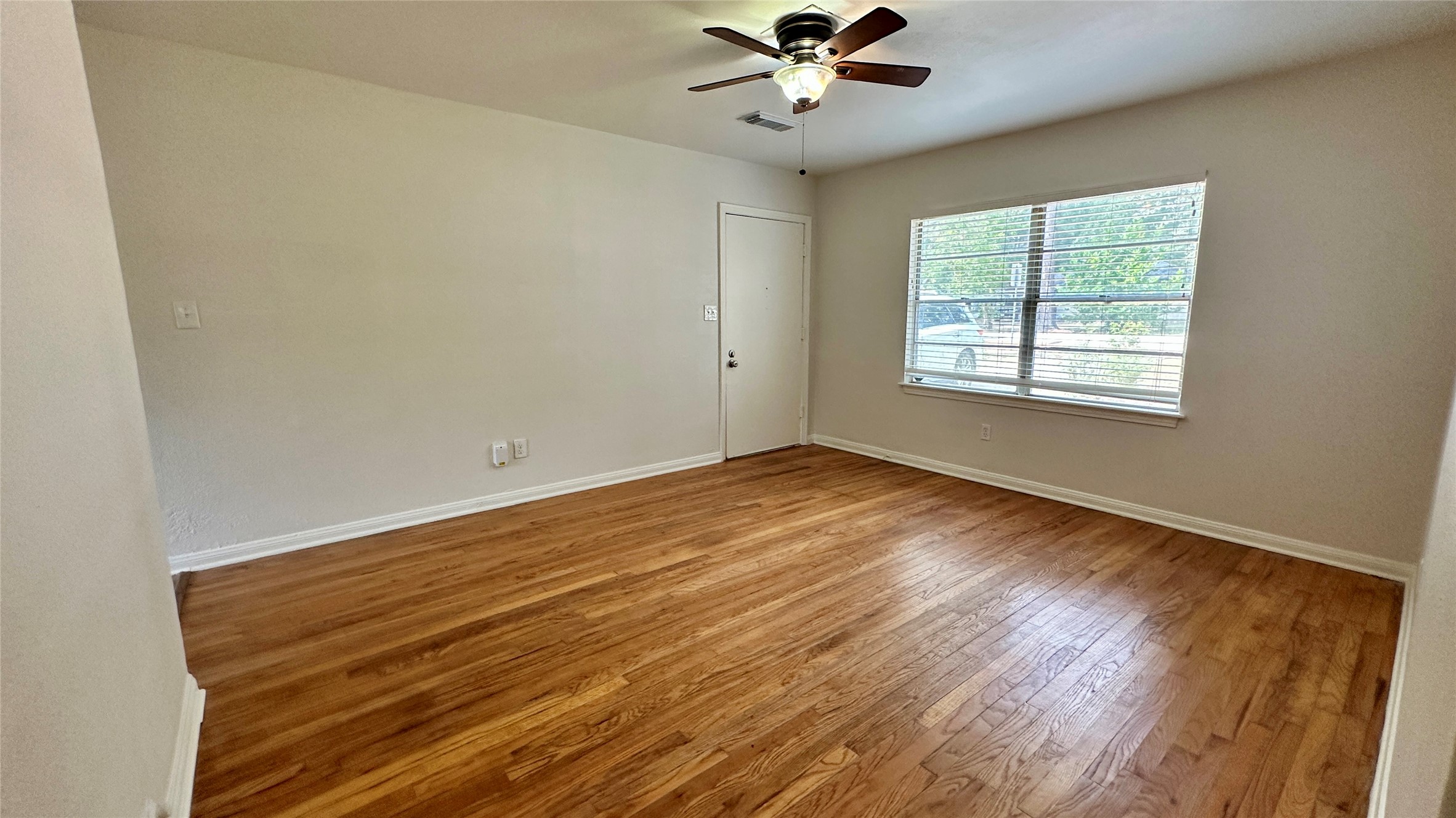 1107 Callahan Avenue Property Photo 11