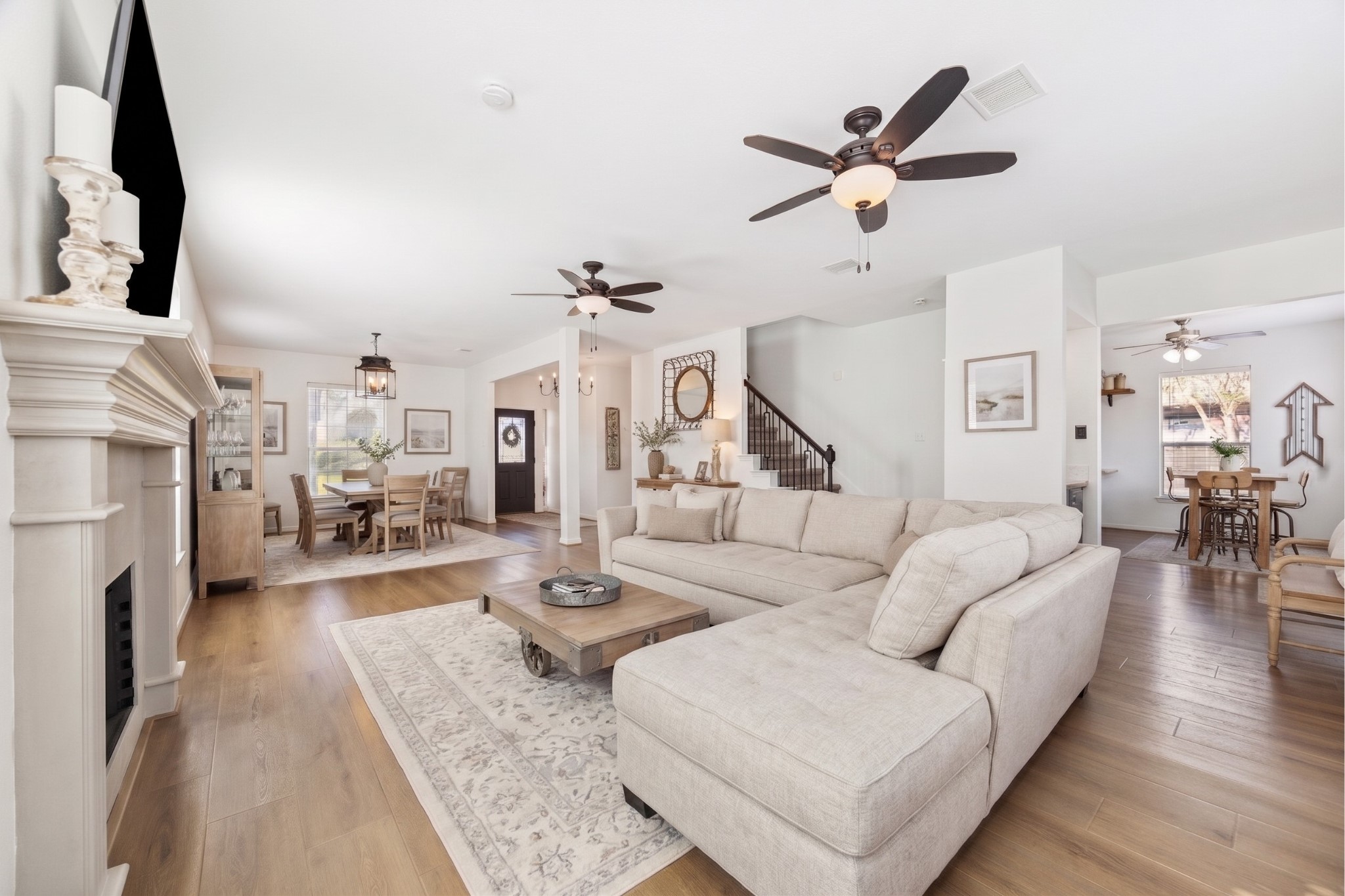 3106 Chesterfield Lane Property Photo 4