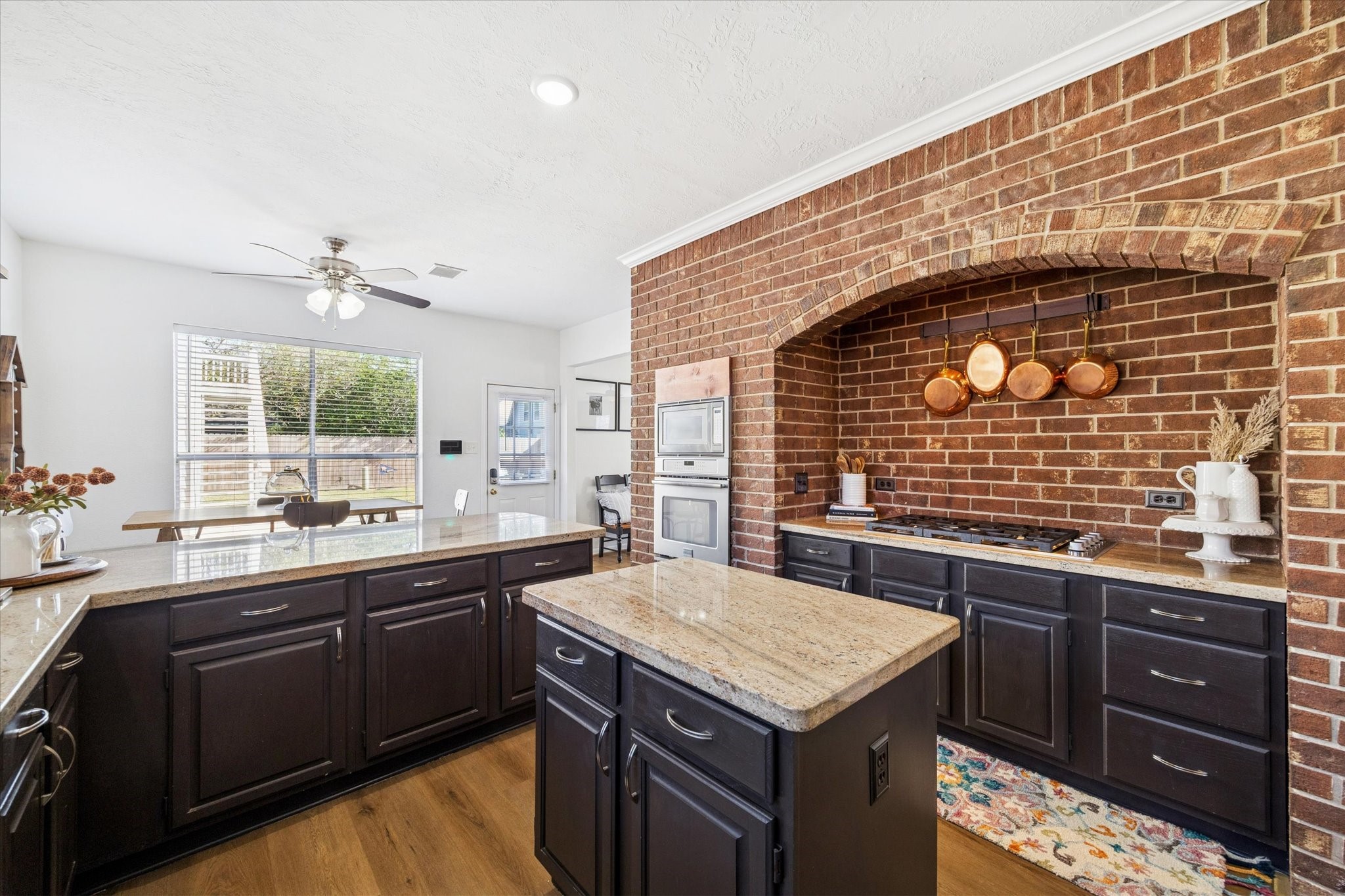 3106 Chesterfield Lane Property Photo 12
