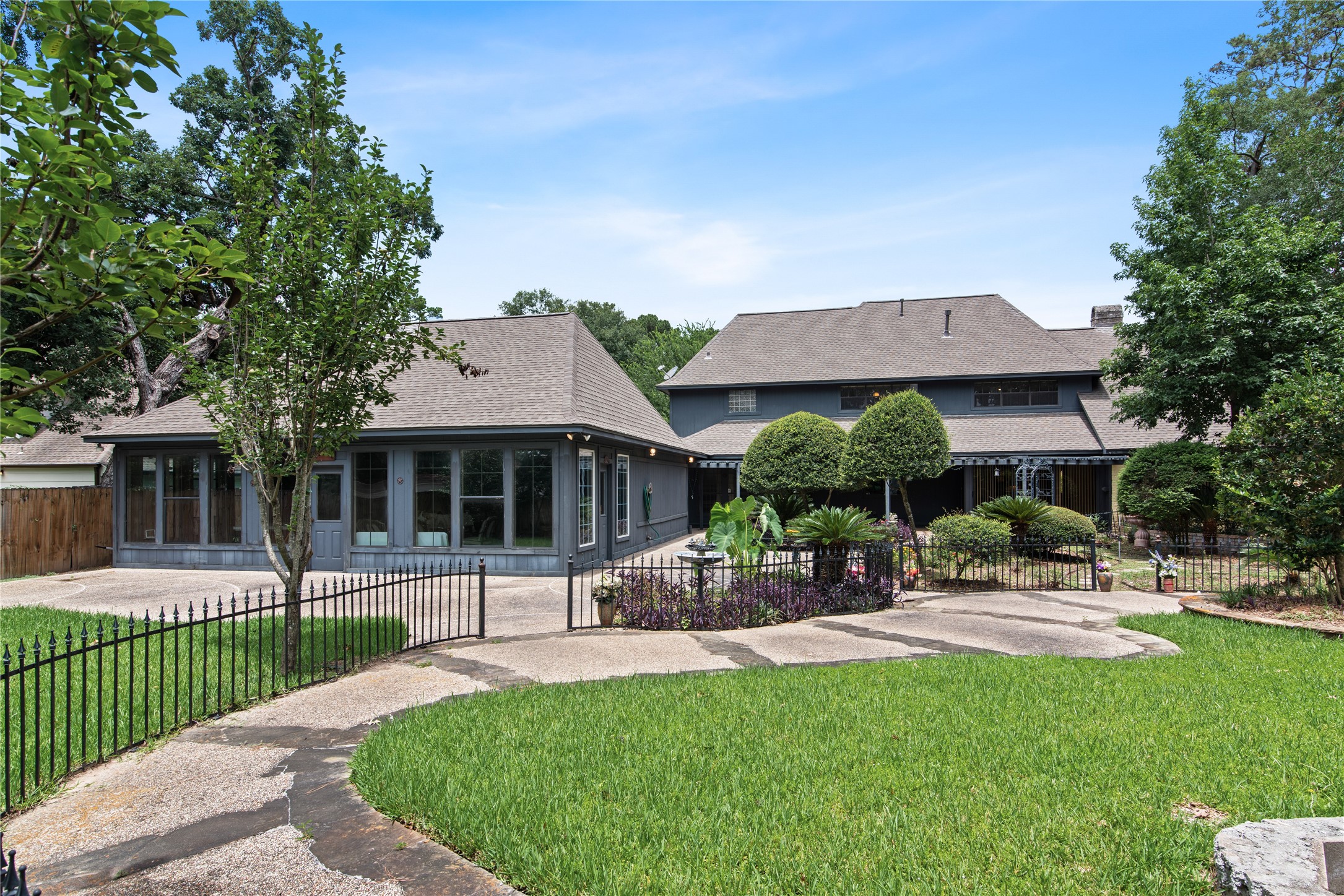 319 S Rivershire Drive Property Photo 47