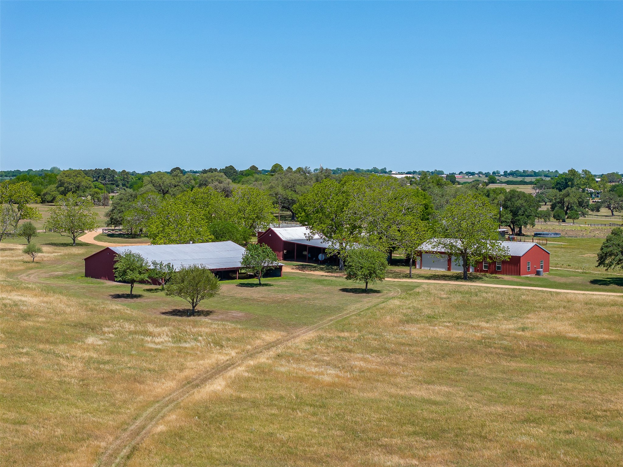 2817 Leonhardt Property Photo 2