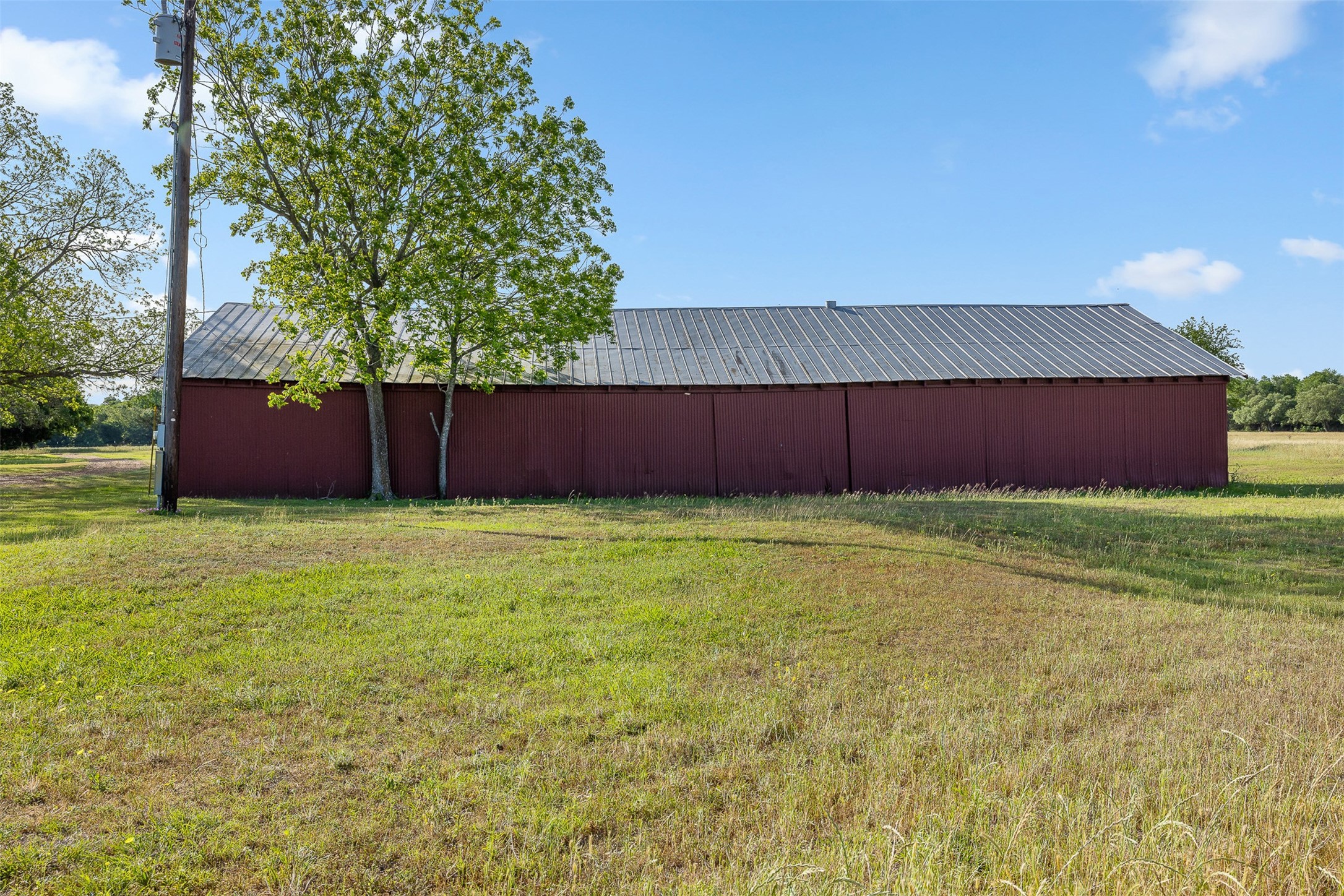 2817 Leonhardt Property Photo 7